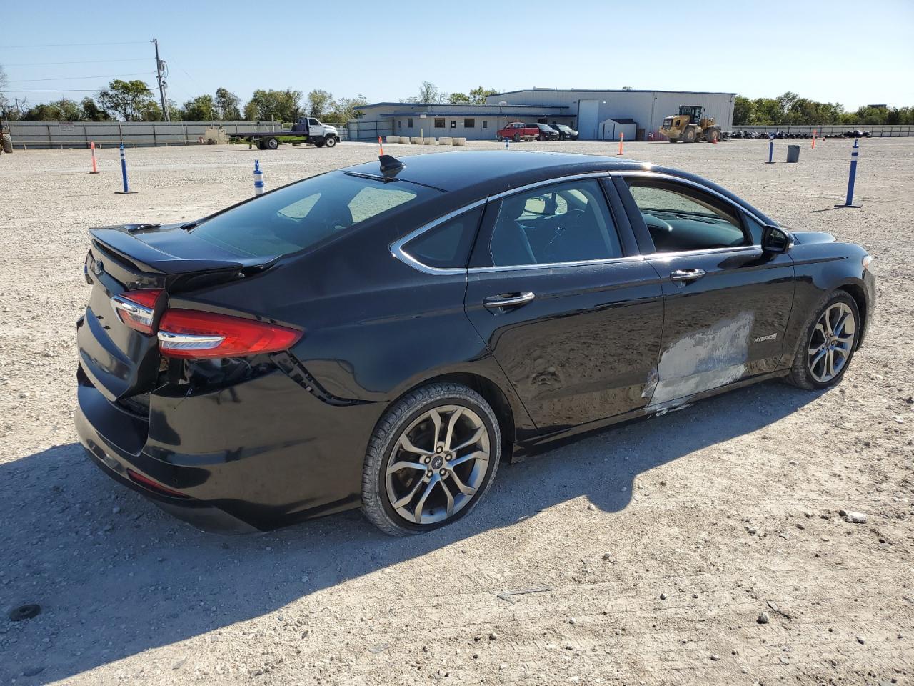 2019 Ford Fusion VIN 3FA6P0RU0KR181816 Copart auction photo, hail / all over damage thumbnail 3
