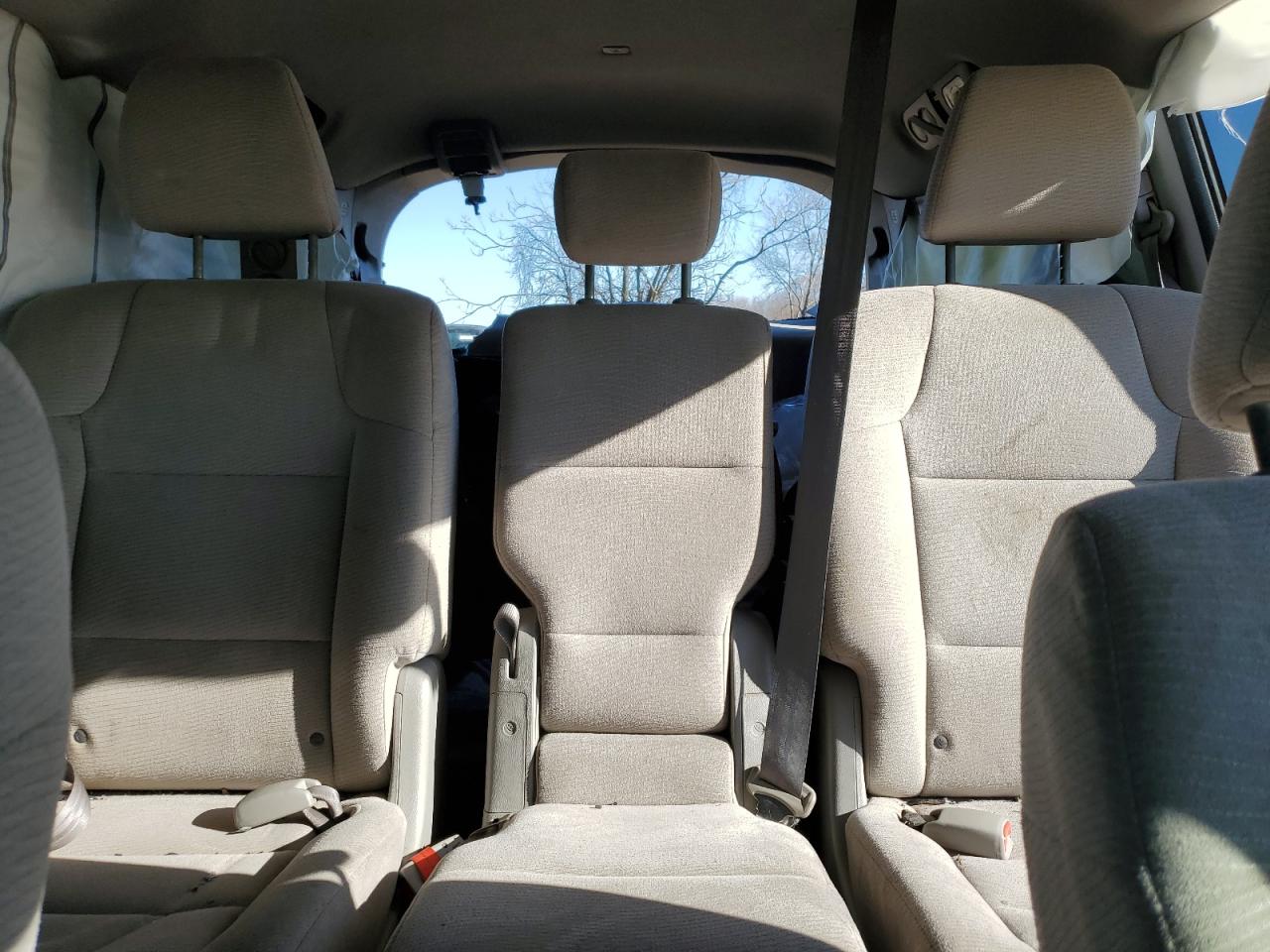 2011 Honda Odyssey VIN 5FNRL5H46BB051591 Copart auction photo, all over damage thumbnail 10
