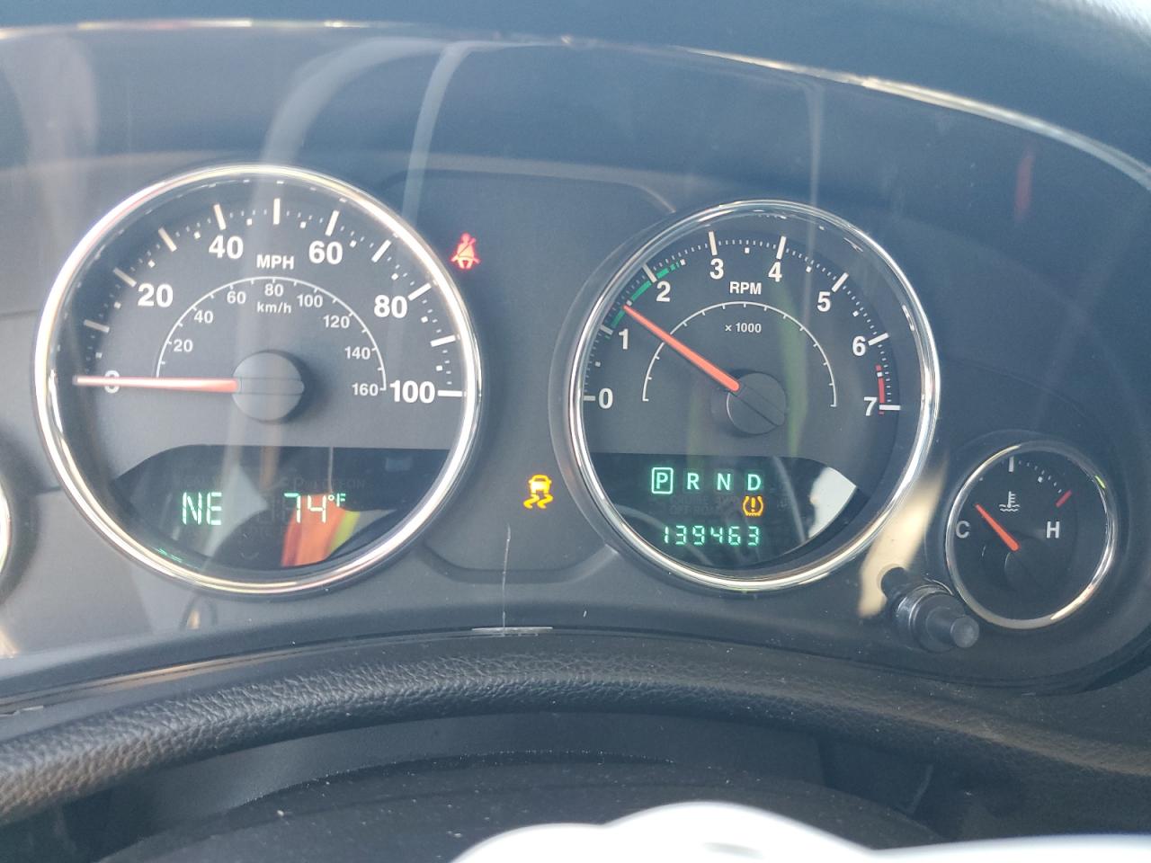 2013 Jeep Wrangler VIN 1C4BJWEG4DL638903 Copart auction photo, side damage thumbnail 9