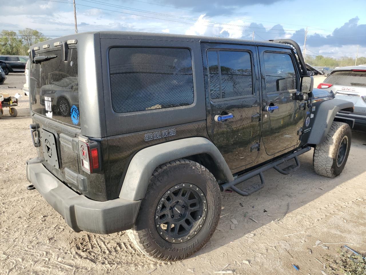2017 Jeep Wrangler VIN 1C4BJWFG7HL735355 Copart auction photo, rear end / minor dent/scratches damage thumbnail 3