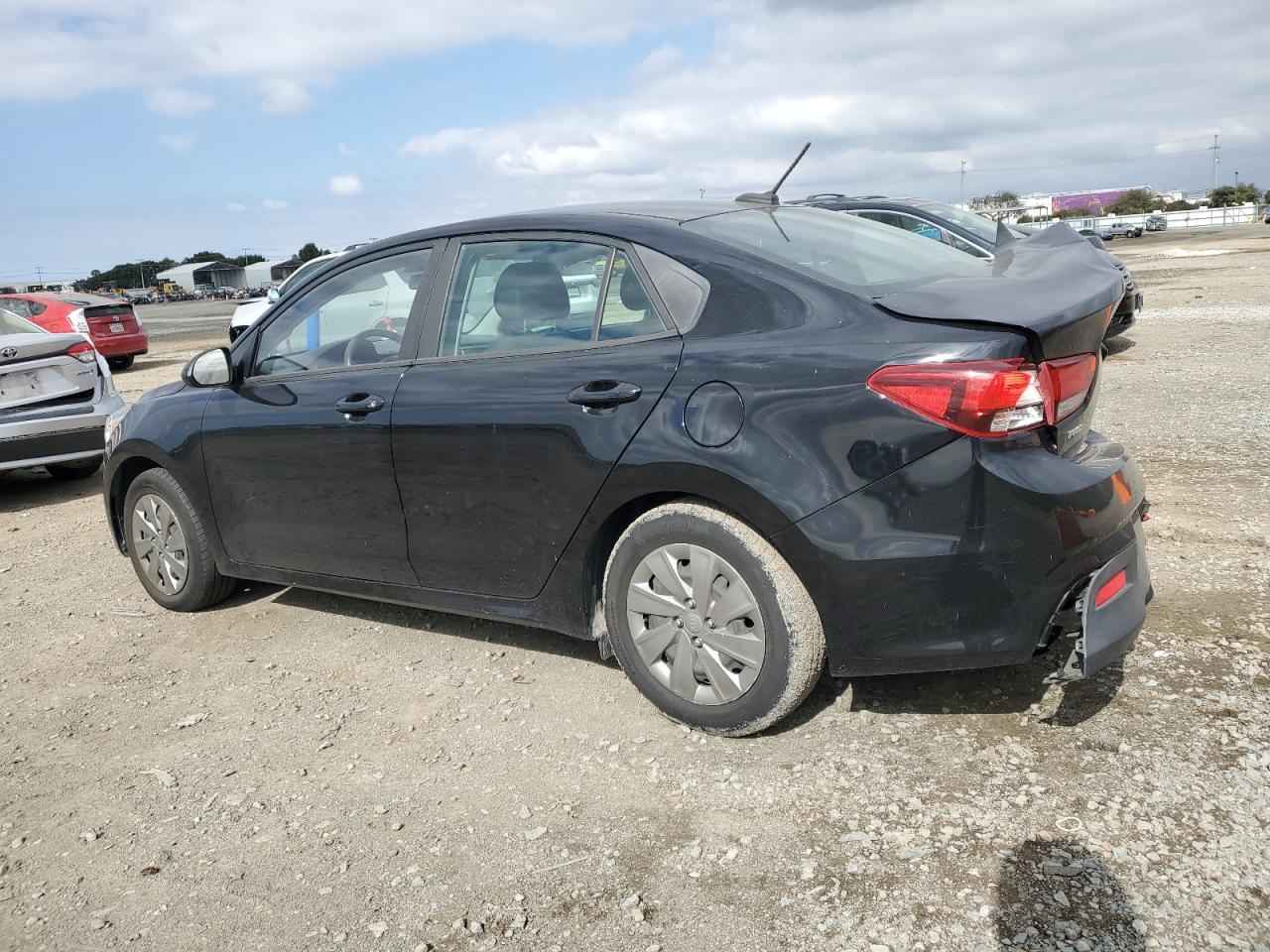2019 KIA Rio VIN 3KPA24AB6KE211493 Copart auction photo, rear end damage thumbnail 2