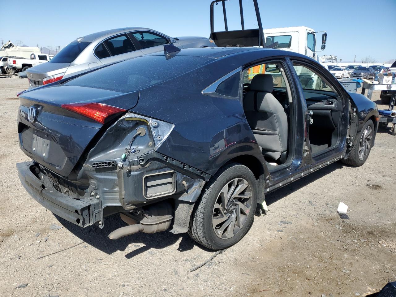 2017 Honda Civic VIN 19XFC2F73HE035216 Copart auction photo, side / rear end damage thumbnail 3