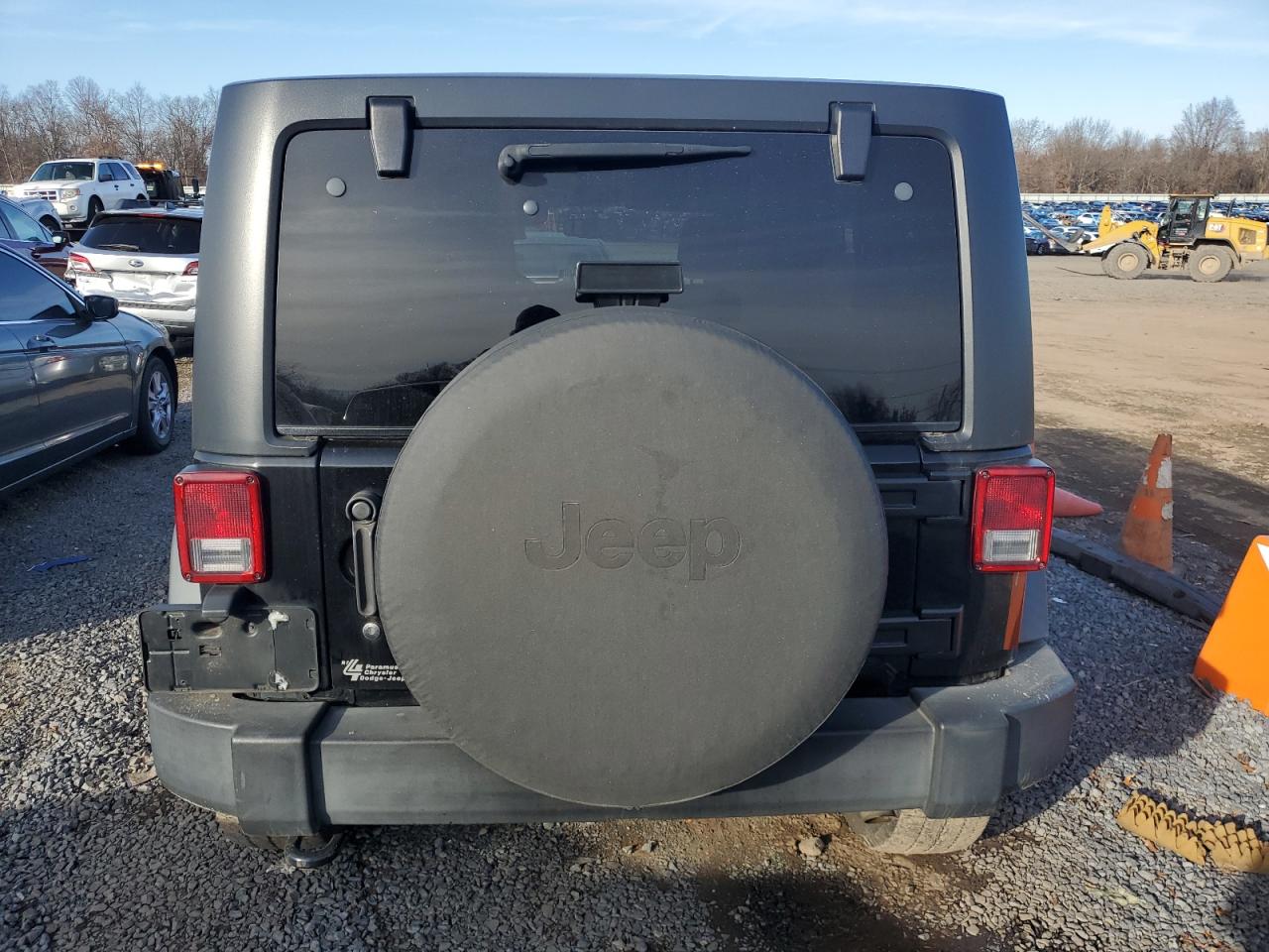 2016 Jeep Wrangler VIN 1C4HJWDG7GL323982 Copart auction photo, front end / side damage thumbnail 6