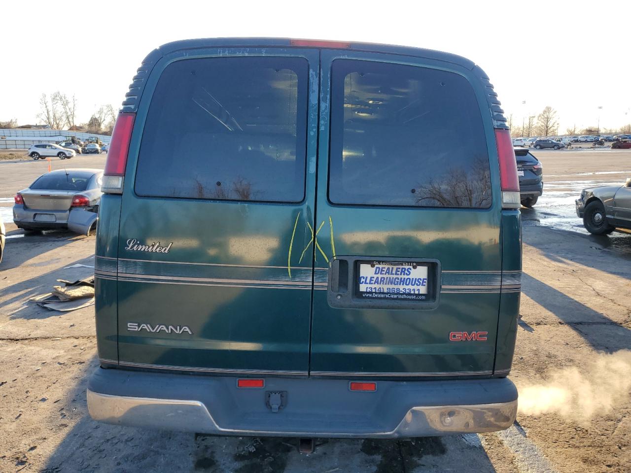 1999 GMC Savana VIN 1GDFG15R5X1146560 Copart auction photo, front end damage thumbnail 6