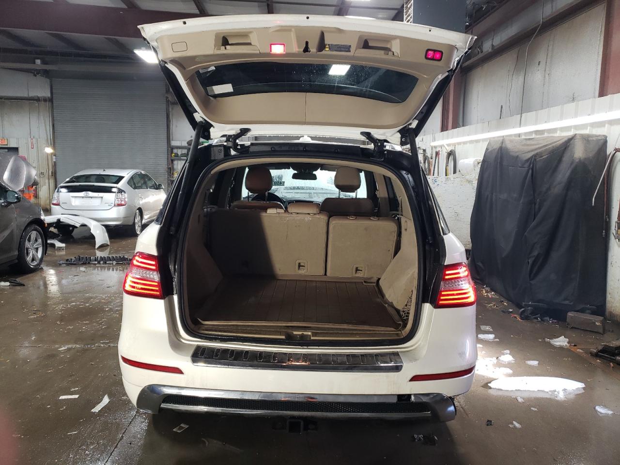 2015 Mercedes-Benz M-klasse VIN 4JGDA5GB0FA535623 Copart auction photo, front end damage thumbnail 6