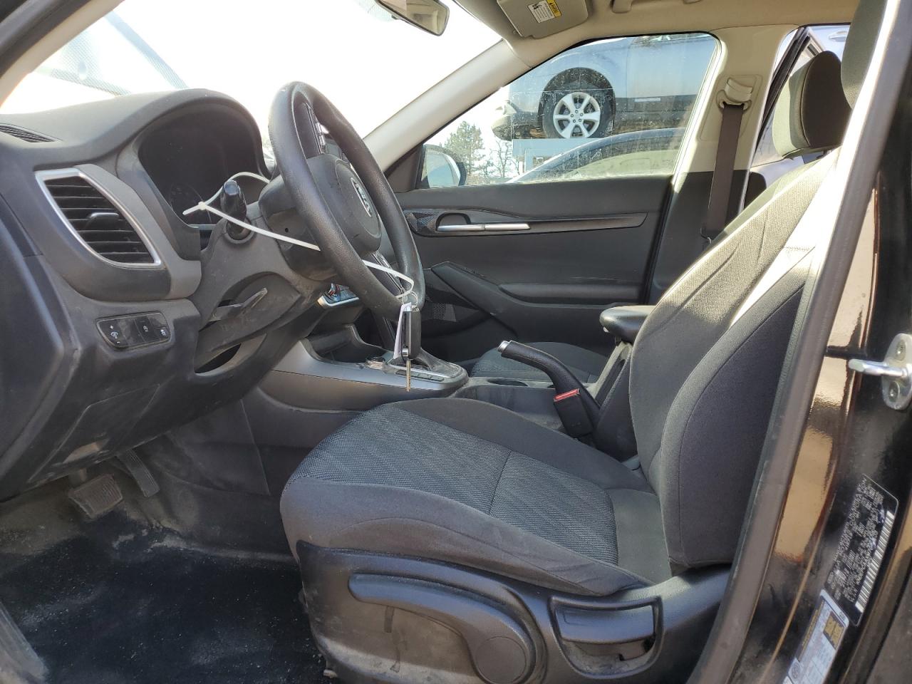 2021 KIA Seltos VIN KNDEPCAAXM7060603 Copart auction photo, front end damage thumbnail 7