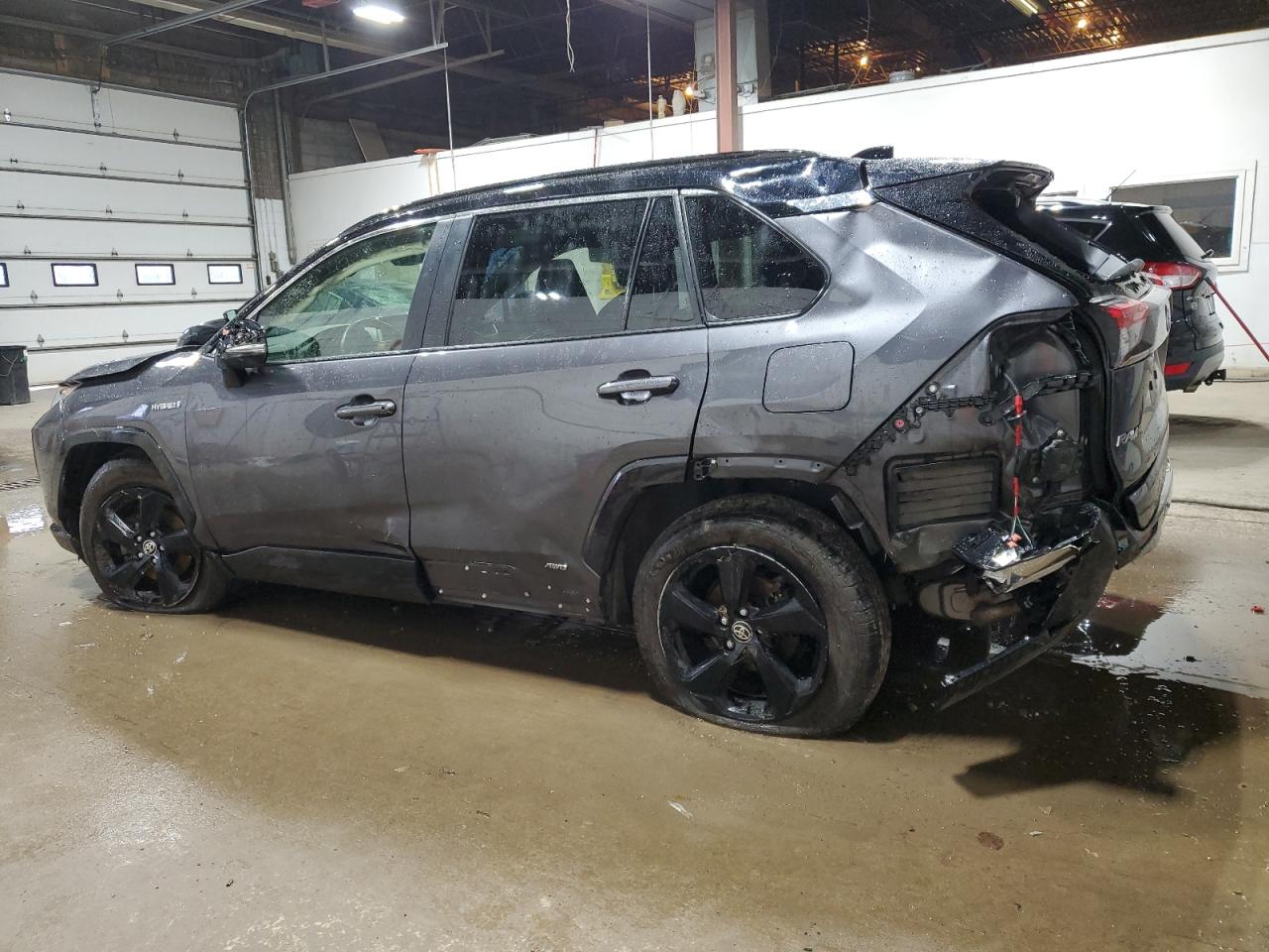2020 Toyota RAV 4 VIN JTMEWRFV9LJ032827 Copart auction photo, front end damage thumbnail 2