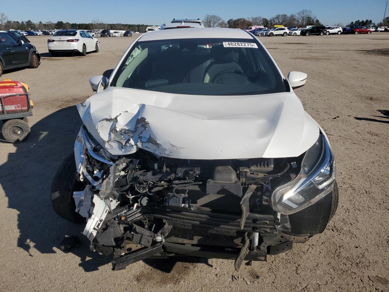 2020 Nissan Versa VIN 3N1CN8EV6LL921327 Copart auction photo, front end / side damage thumbnail 5