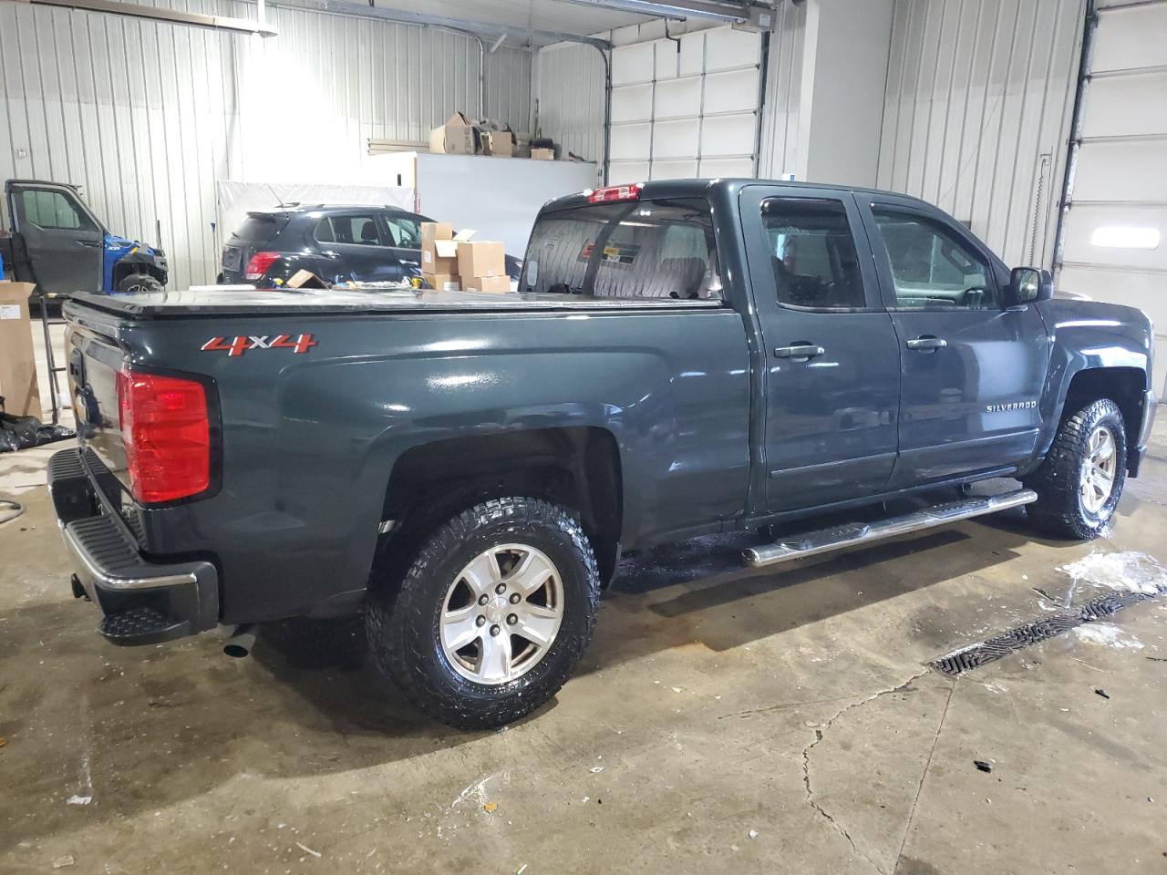 2018 Chevrolet Silverado VIN 1GCVKREC9JZ168658 Copart auction photo, front end / rear end damage thumbnail 3