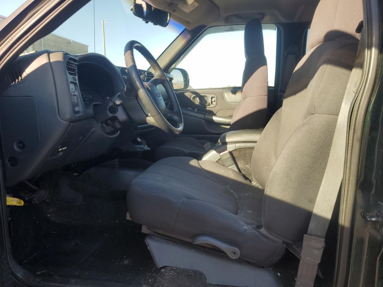 2003 Chevrolet S-10 Pickup VIN 1GCDT13X13K111737 Copart auction photo, rear end / minor dent/scratches damage thumbnail 7