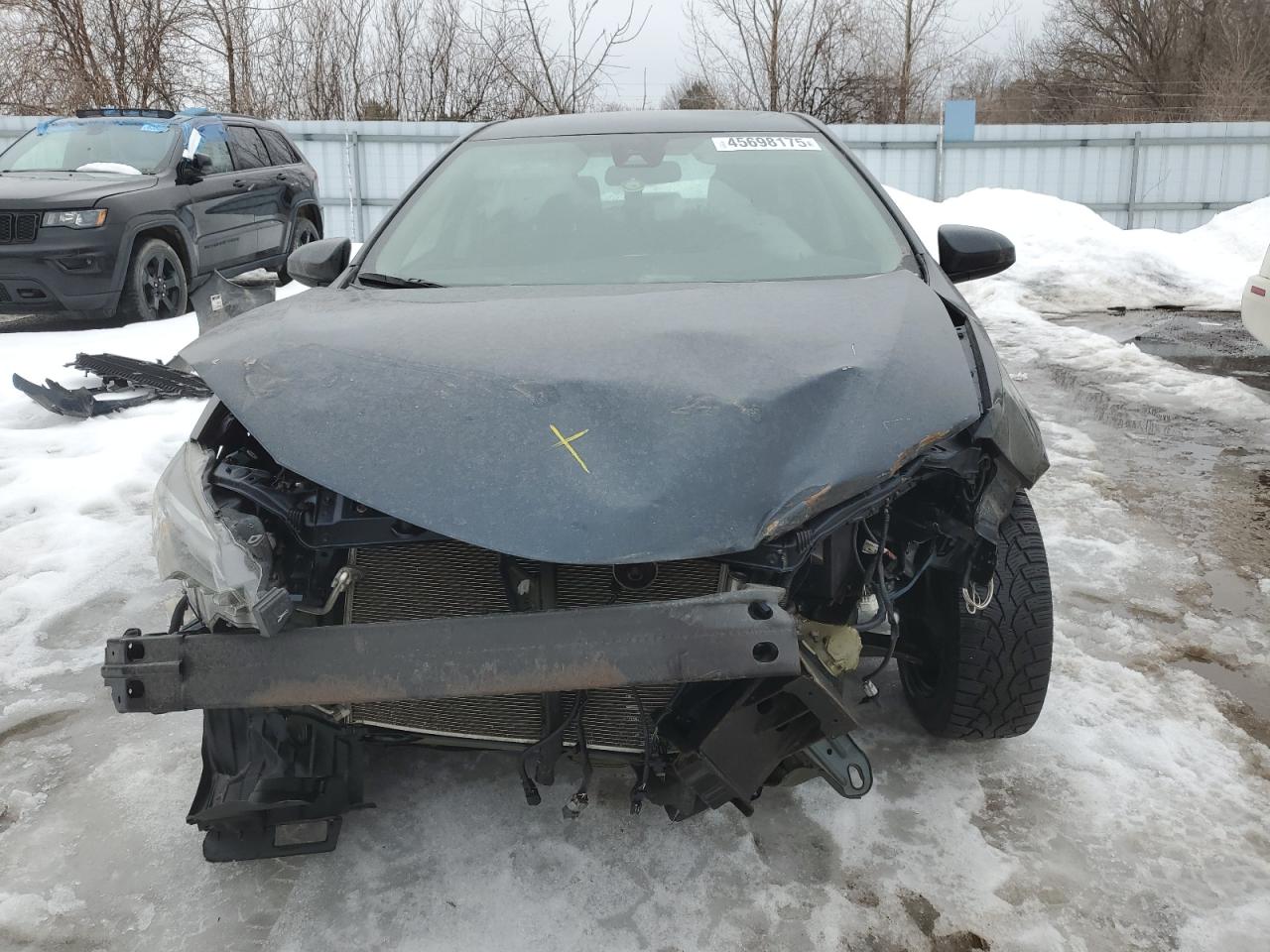2018 Toyota Corolla VIN 2T1BURHE5JC094790 Copart auction photo, front end / side damage thumbnail 5