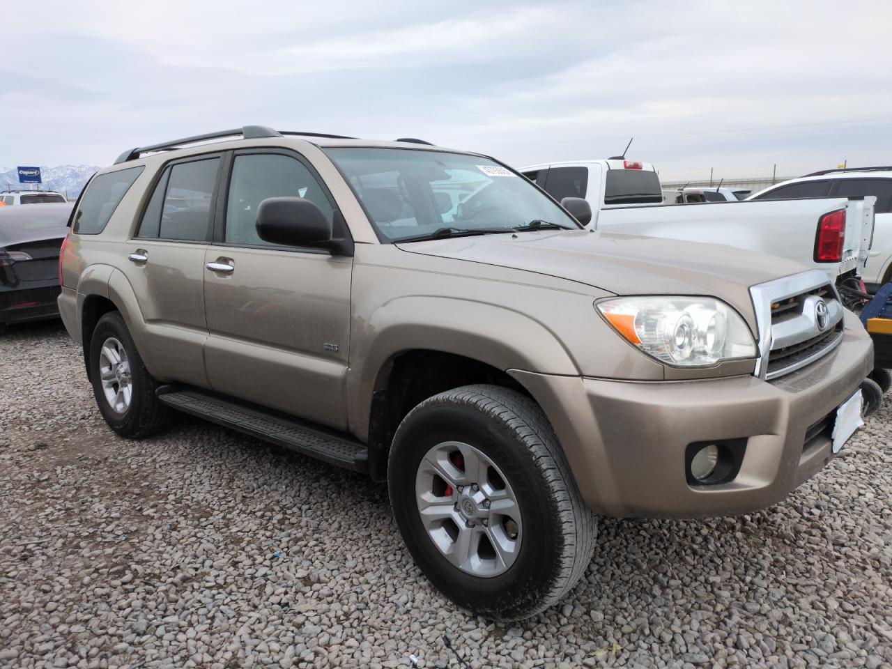 2006 Toyota 4Runner VIN JTEZU14R760082923 Copart auction photo, rear end / front end damage thumbnail 4