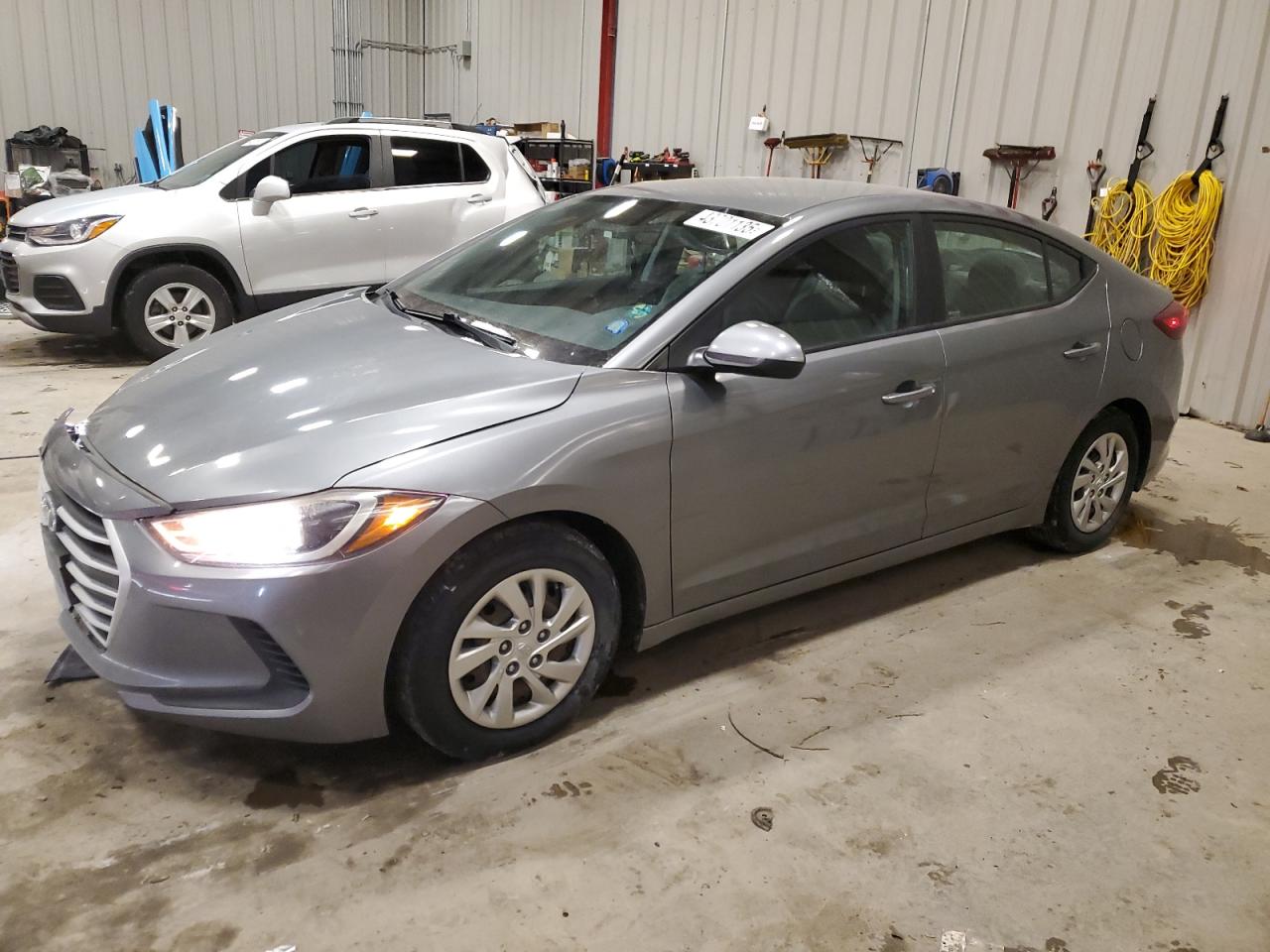 2017 Hyundai Elantra VIN KMHD74LF9HU394666