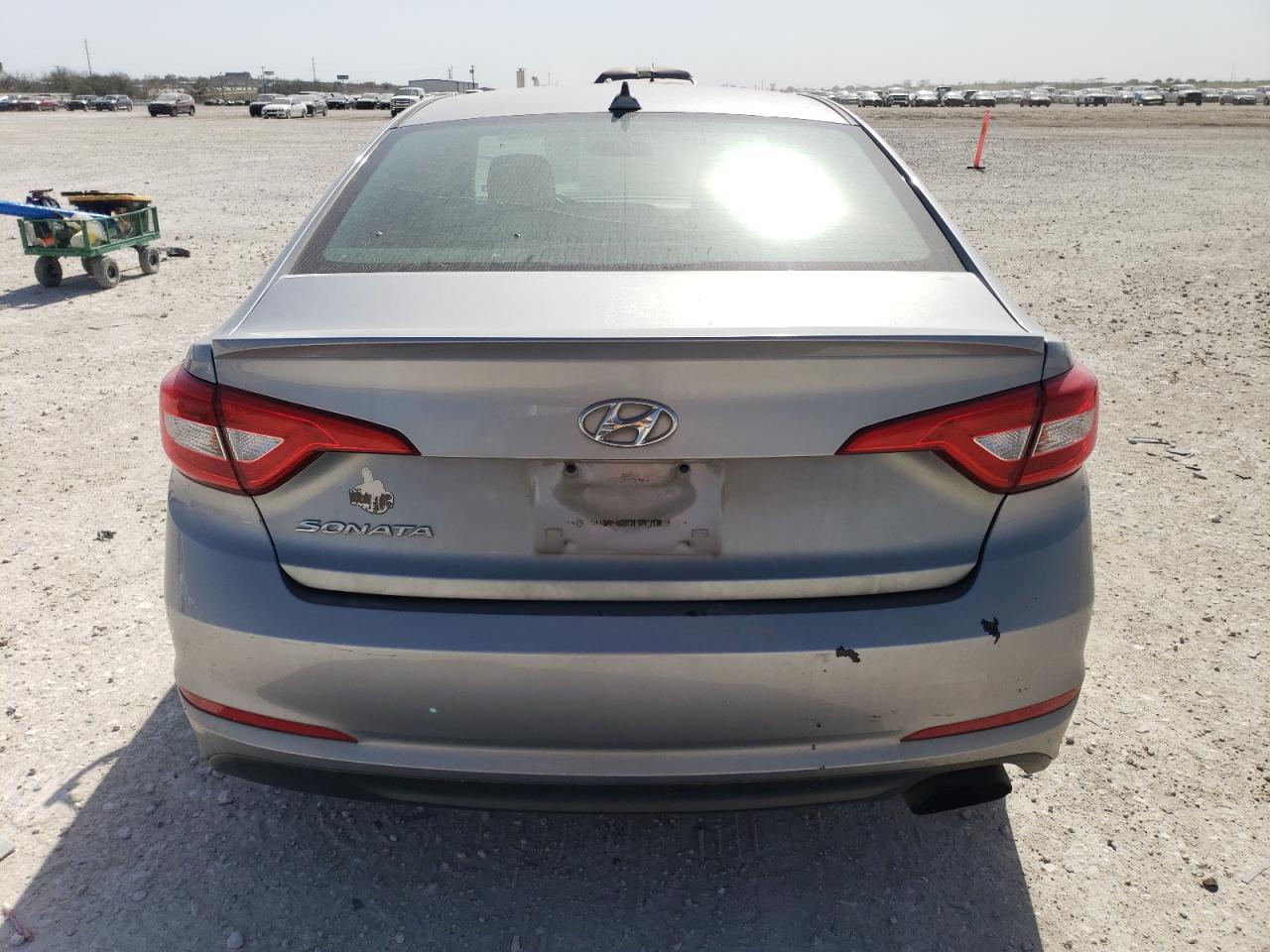 2017 Hyundai Sonata VIN 5NPE24AF8HH549325 Copart auction photo, front end / minor dent/scratches damage thumbnail 6