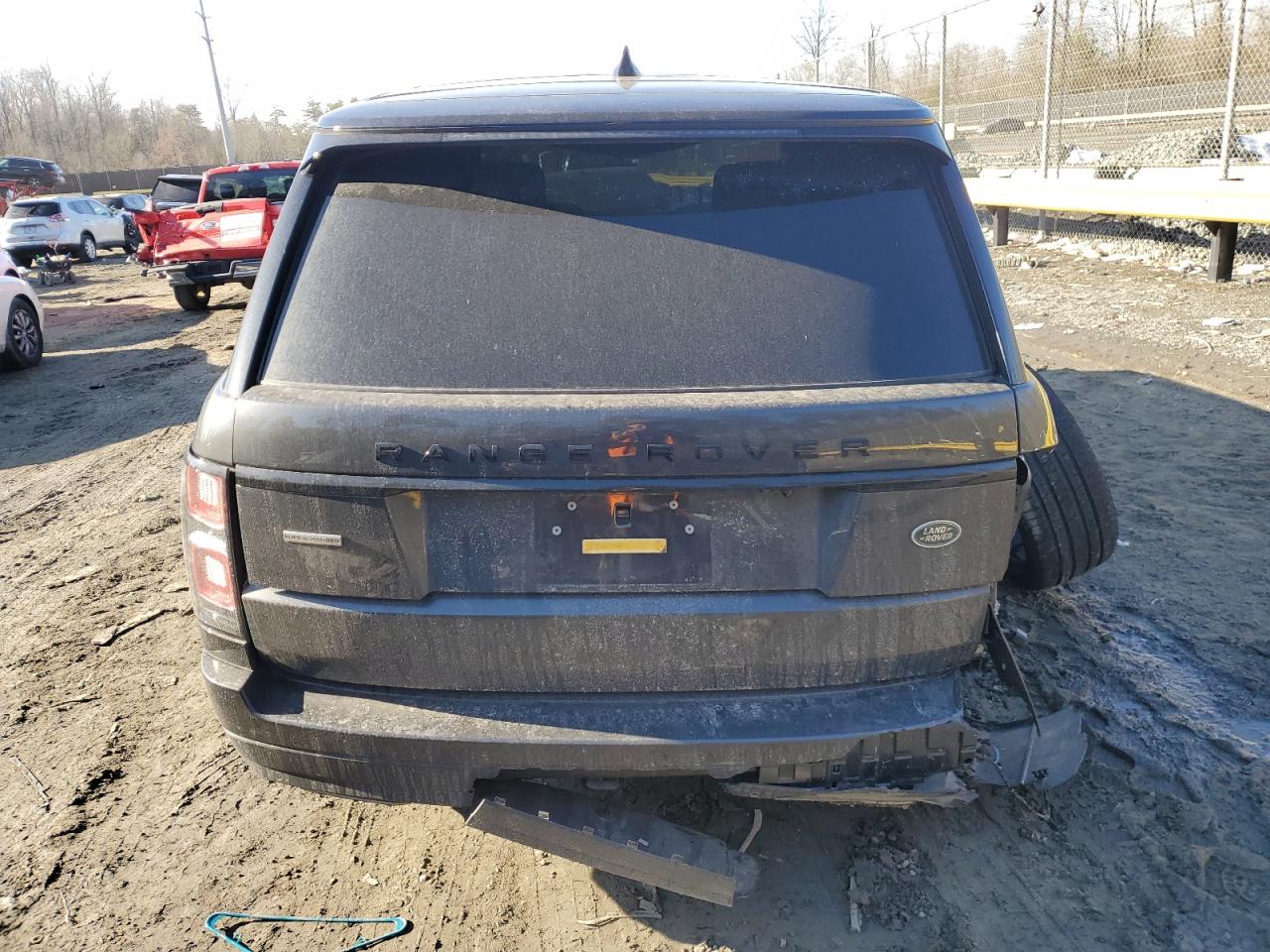2019 Land Rover Range Rover VIN SALGS2RE7KA561868 Copart auction photo, rear end / side damage thumbnail 6