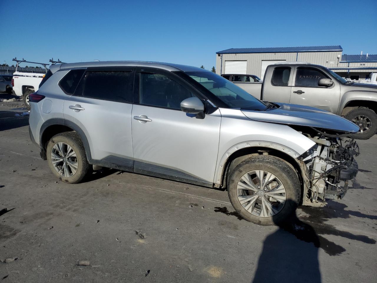 2021 Nissan Rogue VIN 5N1AT3BB1MC747067 Copart auction photo, front end damage thumbnail 4