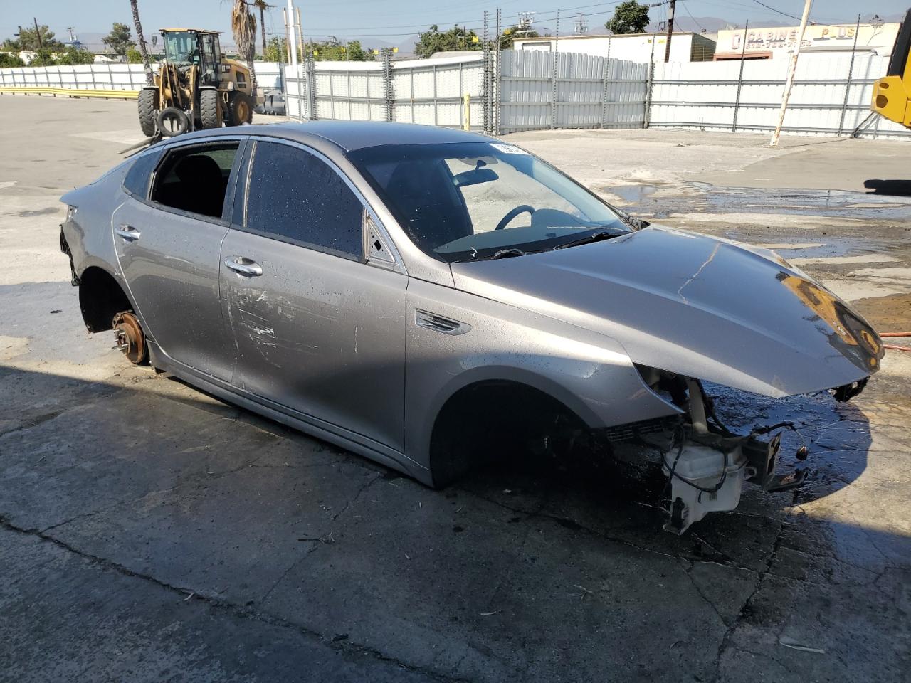 2016 KIA Optima VIN 5XXGT4L3XGG097350 Copart auction photo, vandalism damage thumbnail 4