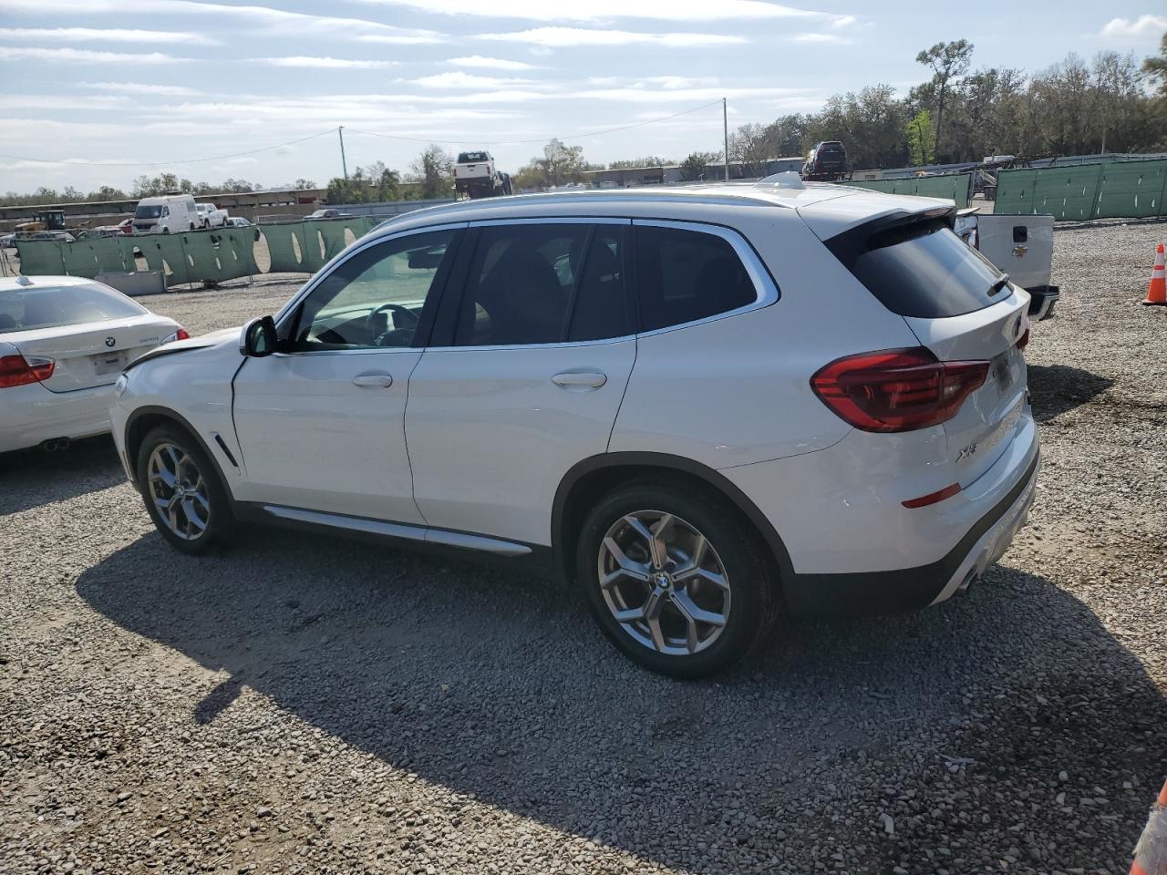 2020 BMW X3 VIN 5UXTY3C05L9D58537 Copart auction photo, front end damage thumbnail 2