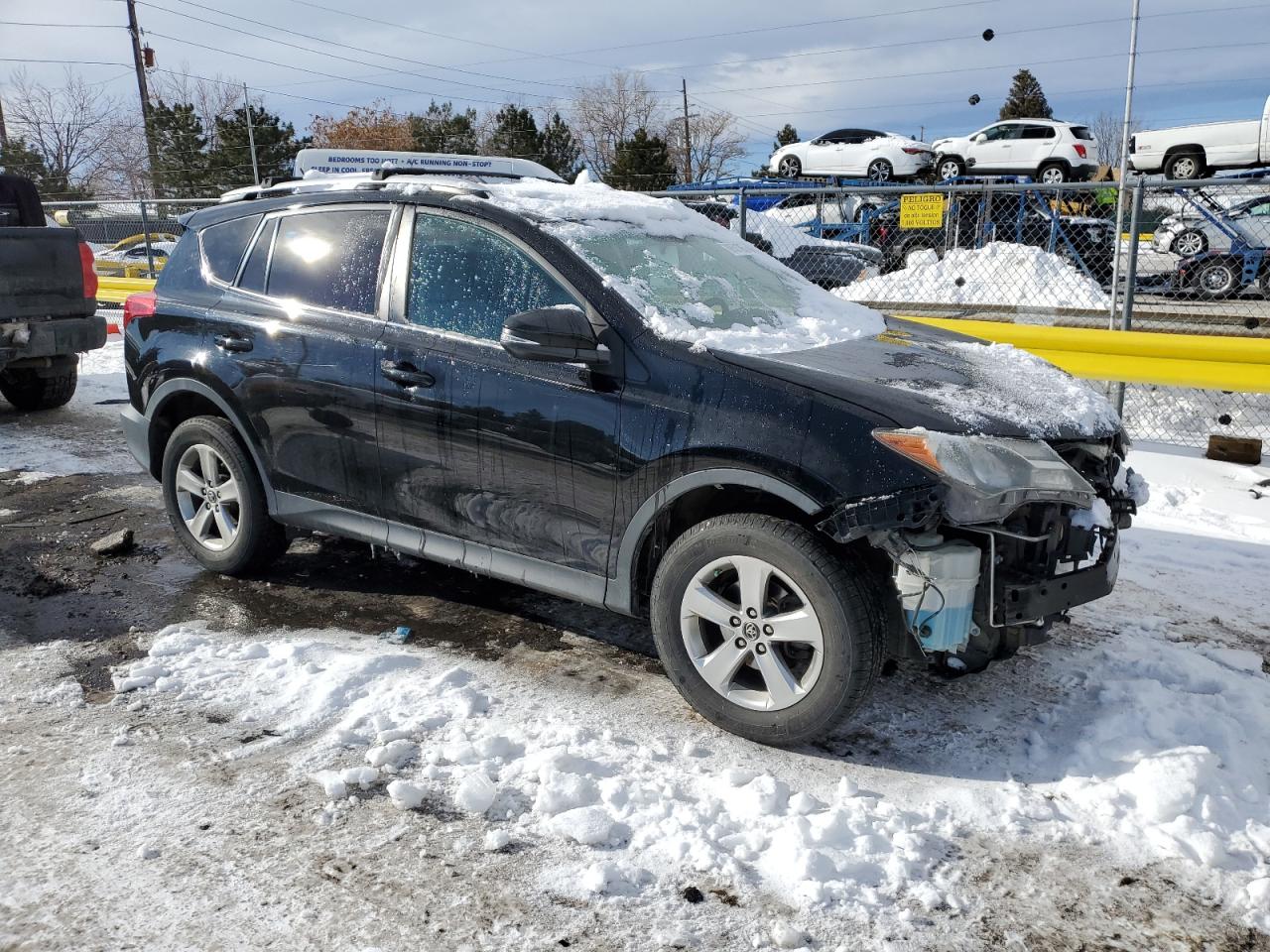 2015 Toyota RAV 4 VIN 2T3RFREVXFW291528 Copart auction photo, front end damage thumbnail 4