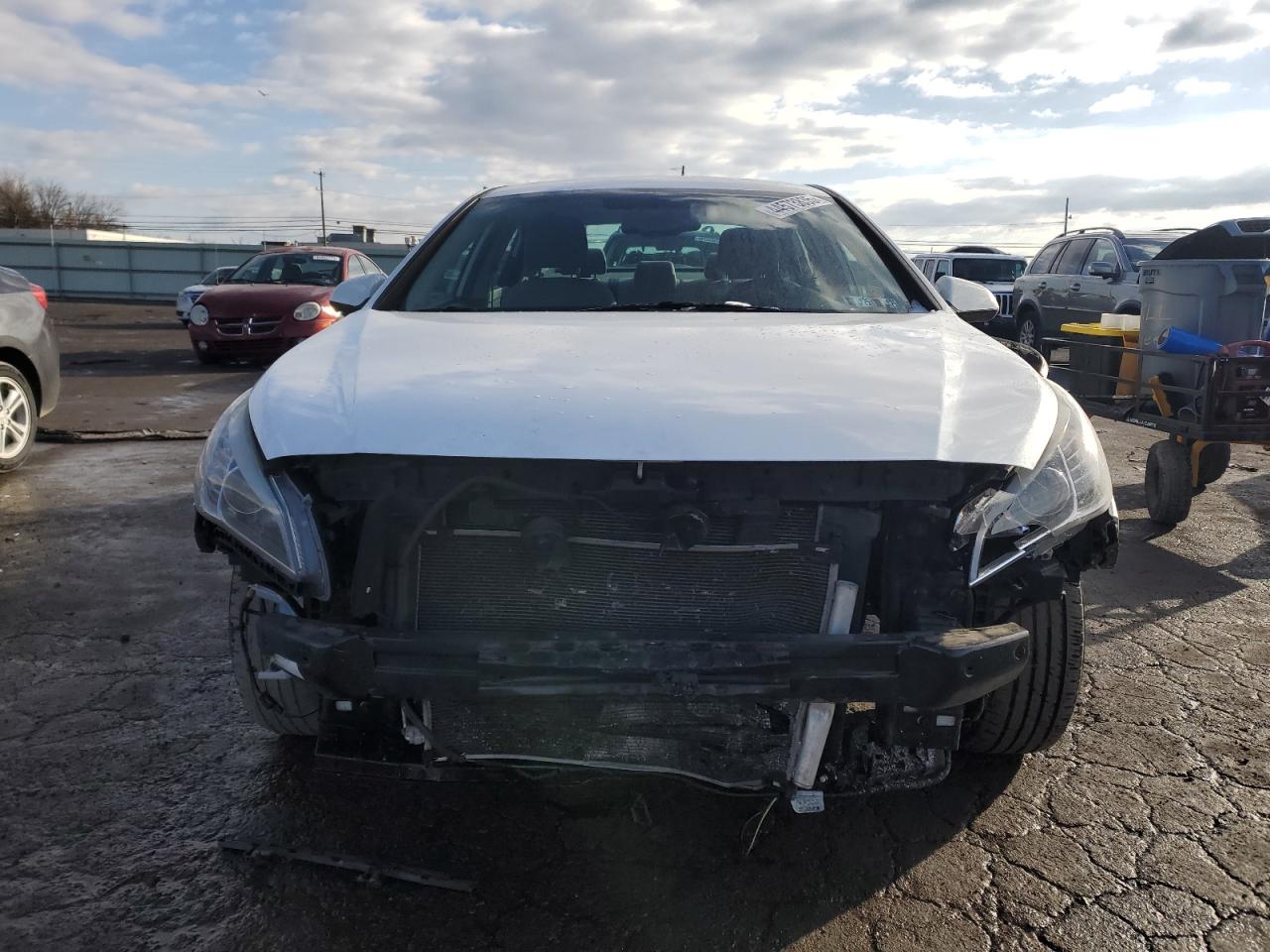 2017 Hyundai Sonata VIN 5NPE24AF7HH521306 Copart auction photo, front end / side damage thumbnail 5
