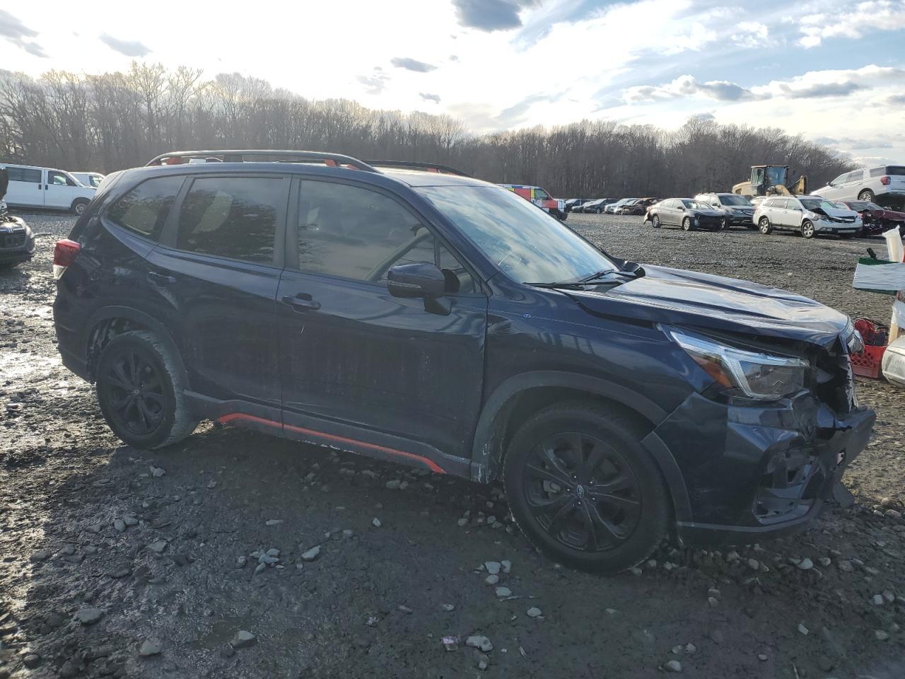 2021 Subaru Forester VIN JF2SKARC1MH431882 Copart auction photo, front end damage thumbnail 4
