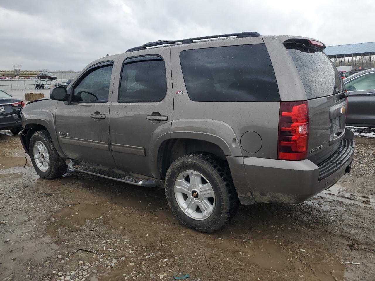2012 Chevrolet Tahoe VIN 1GNSKBE02CR183626 Copart auction photo, front end damage thumbnail 2