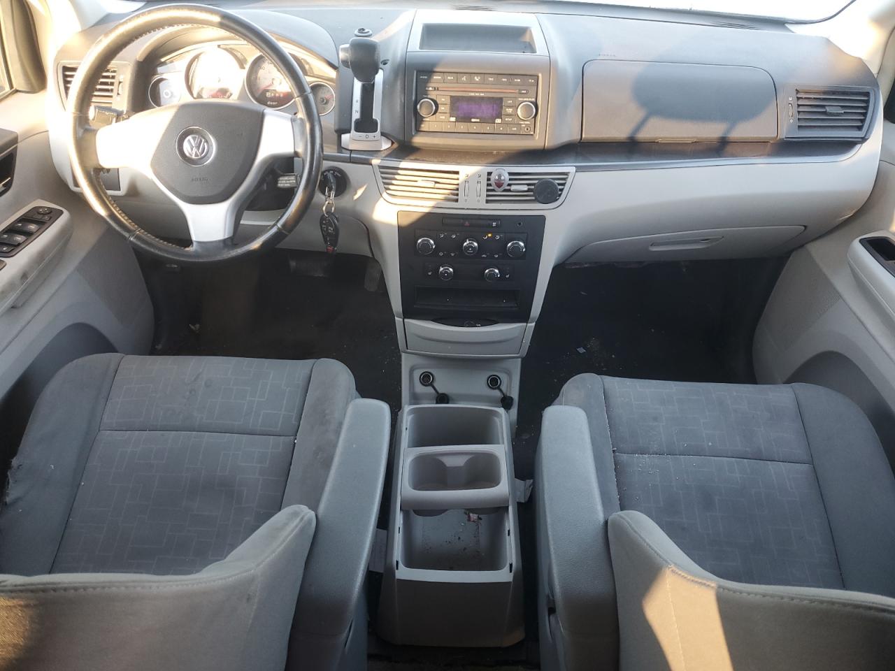 2009 Volkswagen Routan VIN 2V8HW34199R544543 Copart auction photo, rear end damage thumbnail 8
