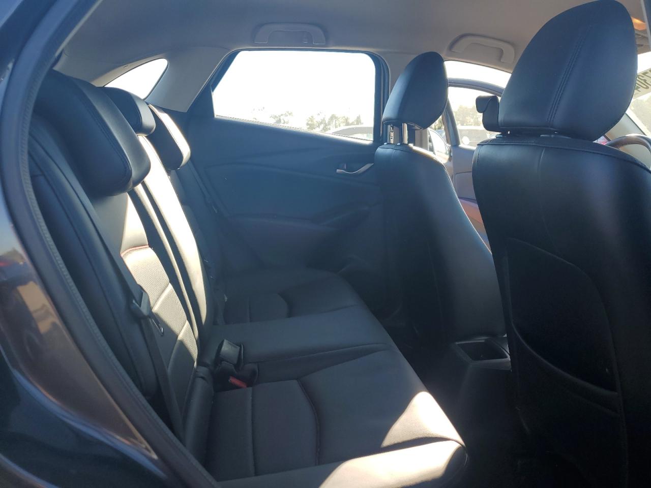 2018 Mazda CX-3 VIN JM1DKDC79J1324989 Copart auction photo, side / minor dent/scratches damage thumbnail 11