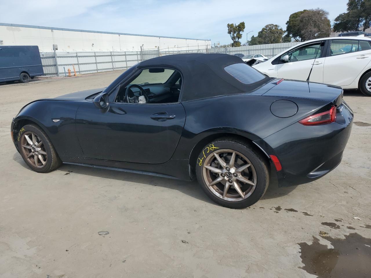 2016 Mazda MX-5 VIN JM1NDAB78G0117443 Copart auction photo, front end damage thumbnail 2