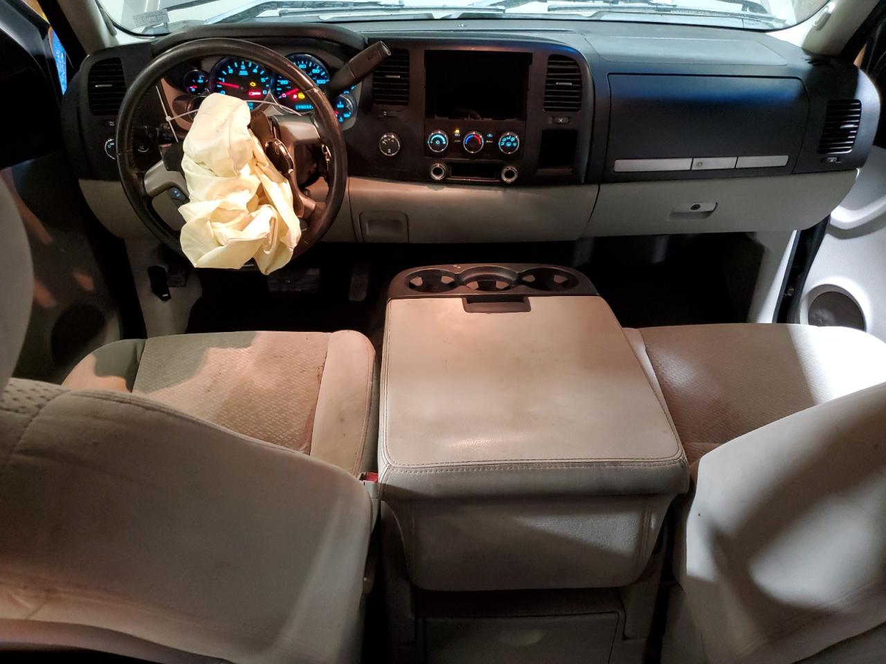 2007 Chevrolet Silverado VIN 1GCEK19C47E501666 Copart auction photo, front end / side damage thumbnail 8
