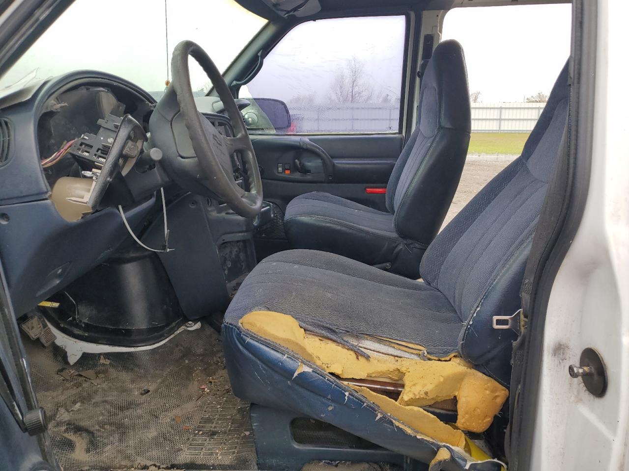 1997 Chevrolet Astro VIN 1GCDM19W8VB203121 Copart auction photo, rear end / mechanical damage thumbnail 7