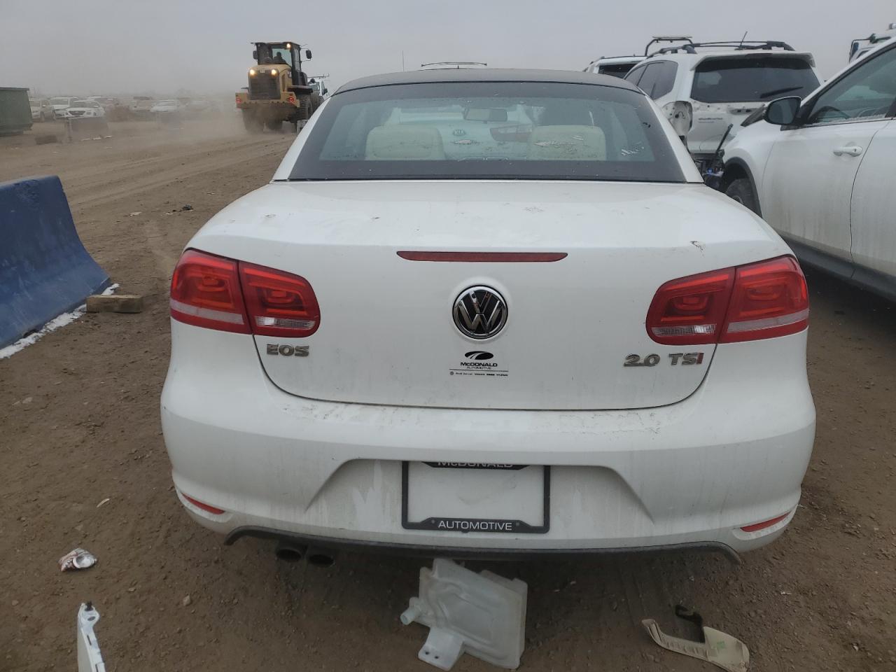2014 Volkswagen Eos VIN WVWBW8AH9EV005699 Copart auction photo, front end damage thumbnail 6