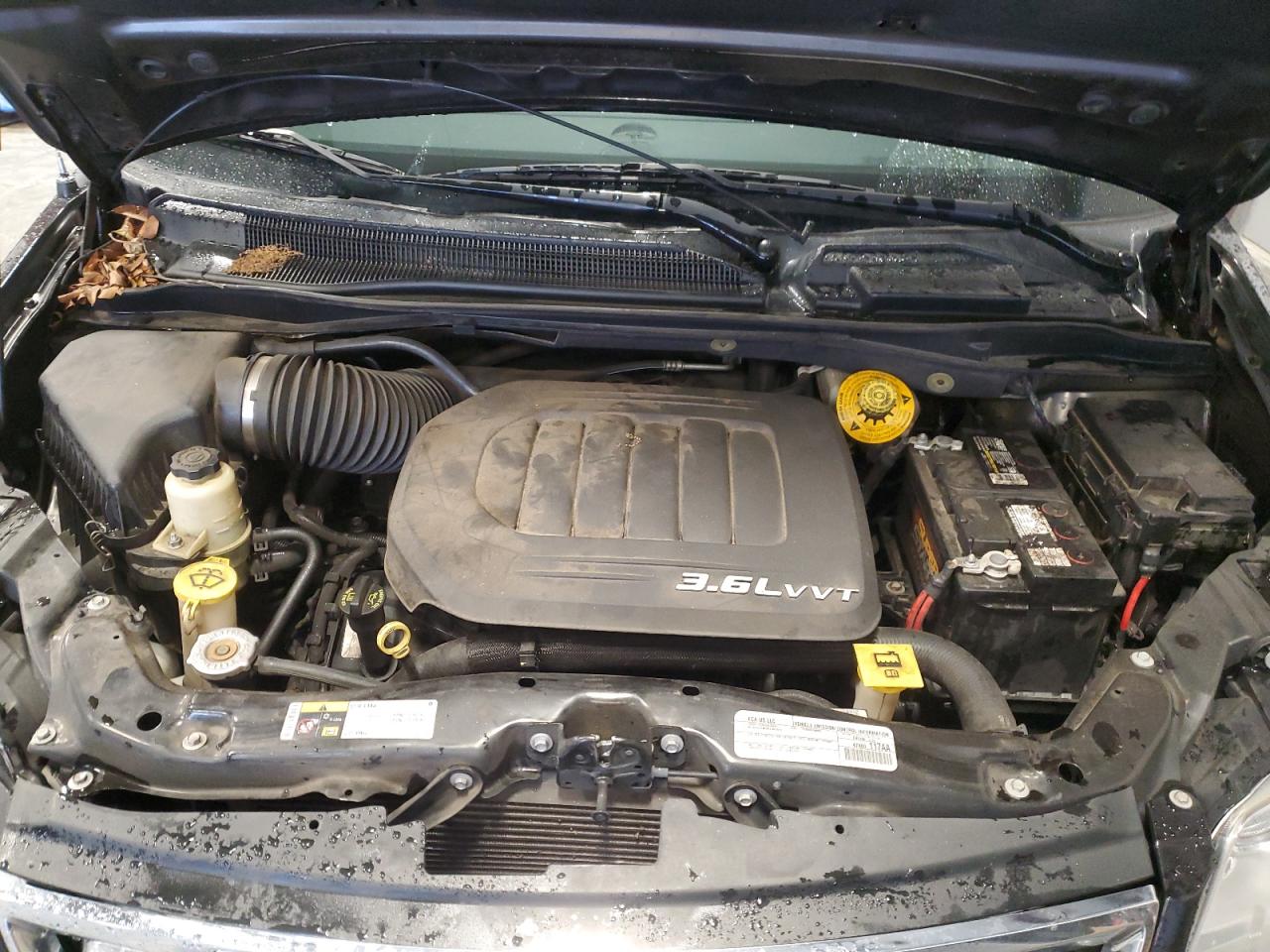 2015 Chrysler Town & Country VIN 2C4RC1AG5FR677642 Copart auction photo, front end damage thumbnail 12