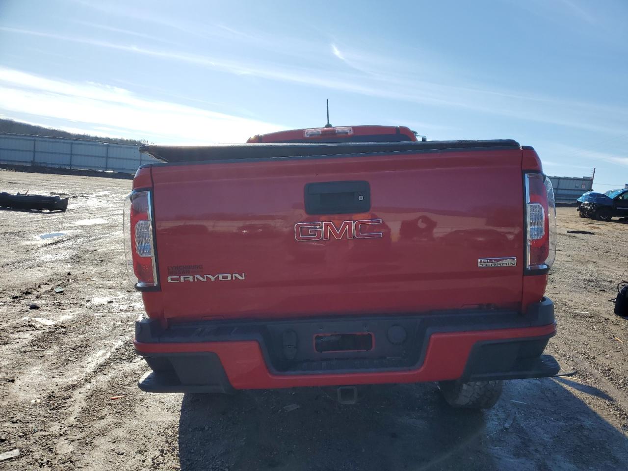 2016 GMC Canyon VIN 1GTG6CE33G1361518 Copart auction photo, all over damage thumbnail 6