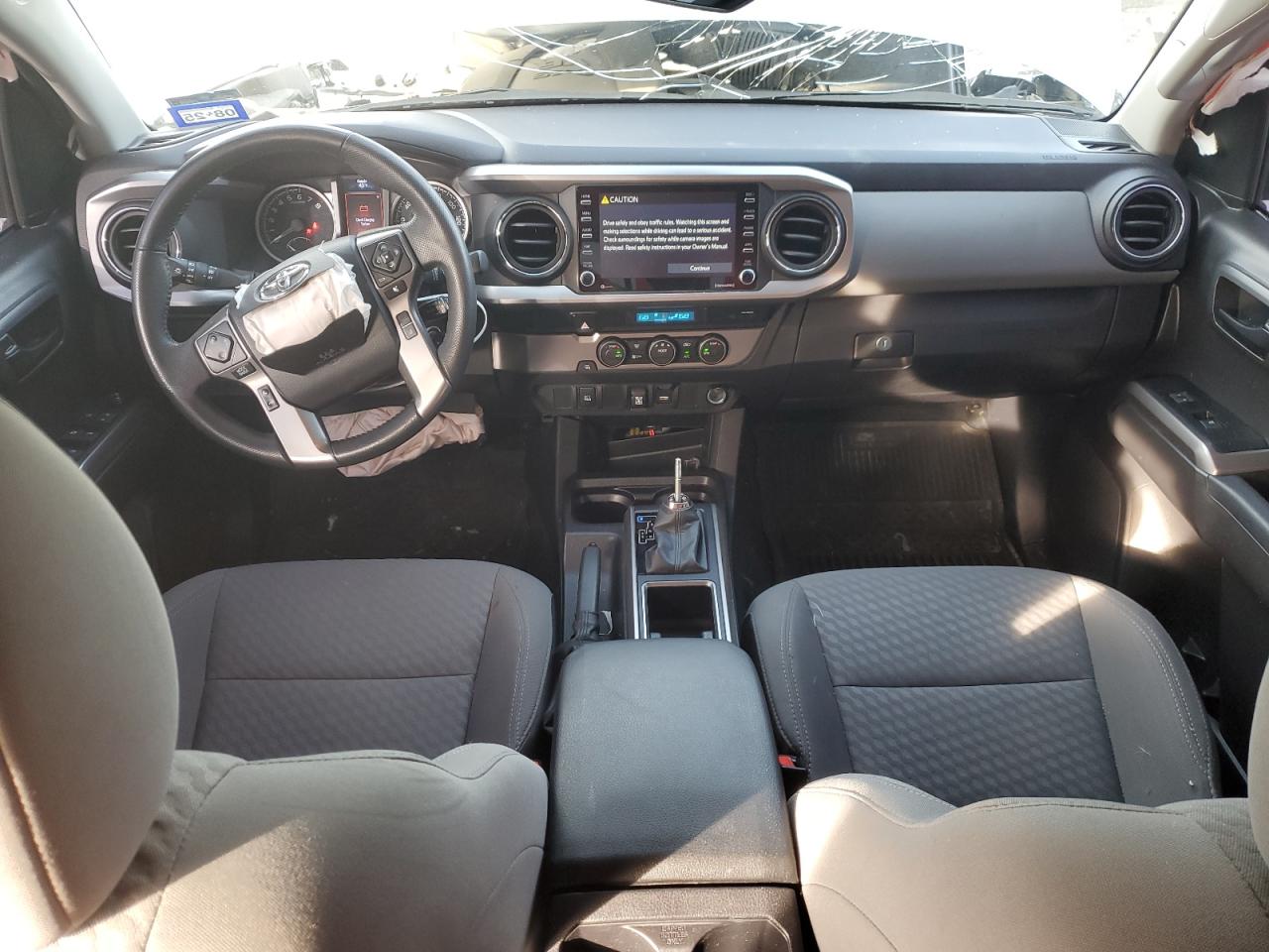 2022 Toyota Tacoma VIN 3TMAZ5CN2NM192055 Copart auction photo, front end / minor dent/scratches damage thumbnail 8