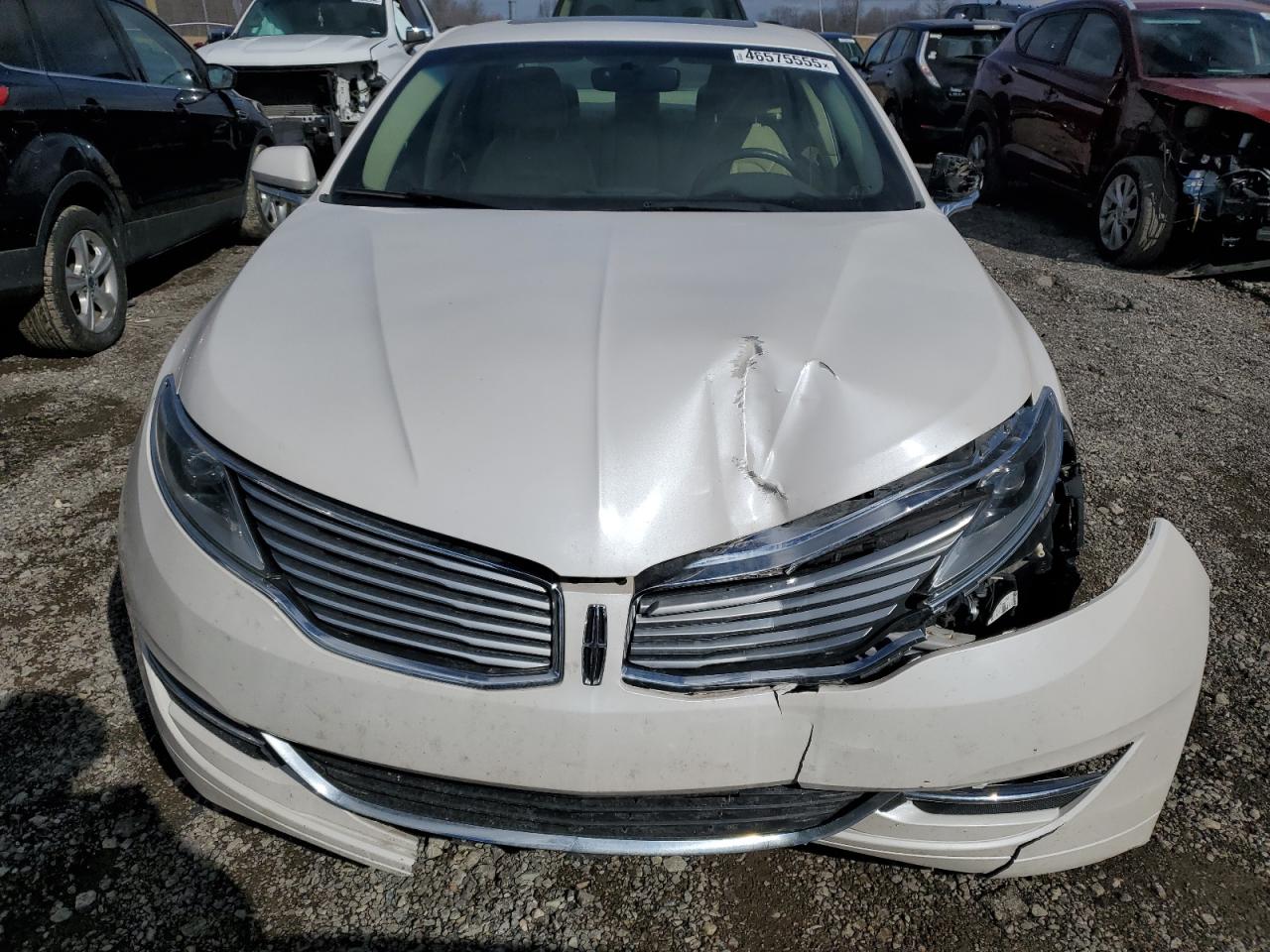 2014 Lincoln MKZ VIN 3LN6L2G9XER828884 Copart auction photo, front end / minor dent/scratches damage thumbnail 5