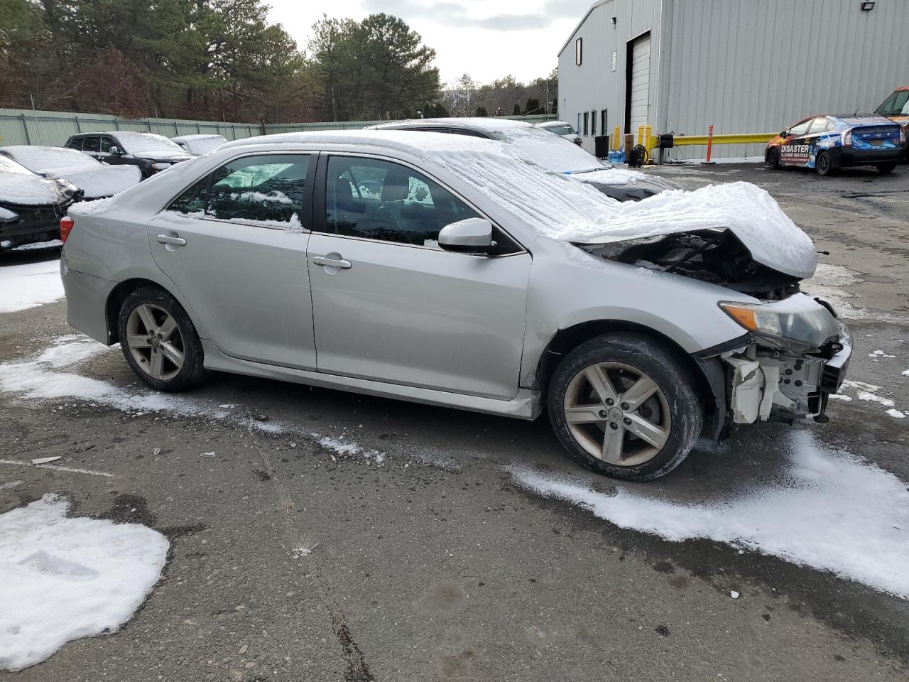 2014 Toyota Camry VIN 4T1BF1FK5EU318813 Copart auction photo, front end / rear end damage thumbnail 4