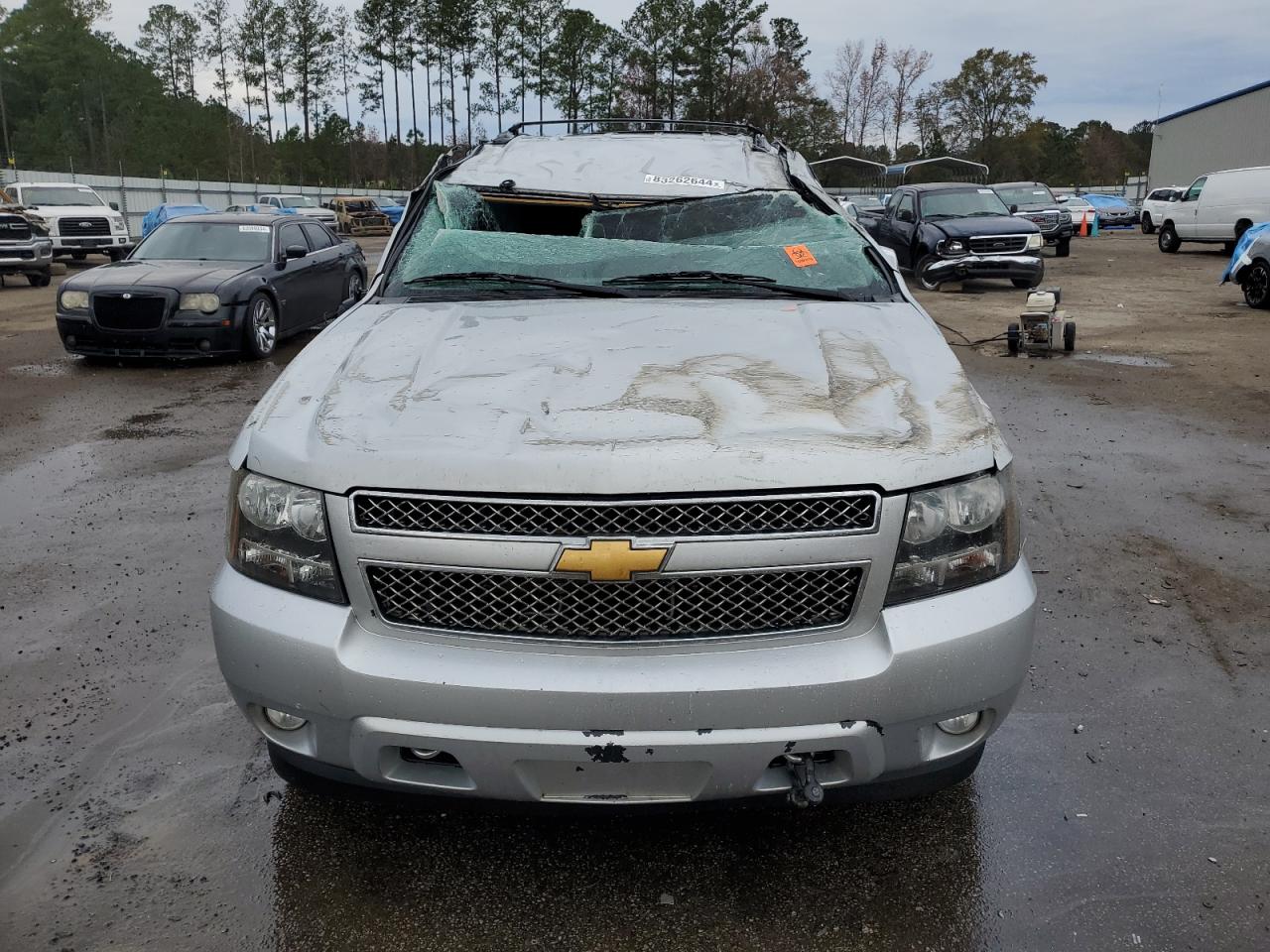 2013 Chevrolet Tahoe VIN 1GNSCBE00DR231767 Copart auction photo, rollover damage thumbnail 5