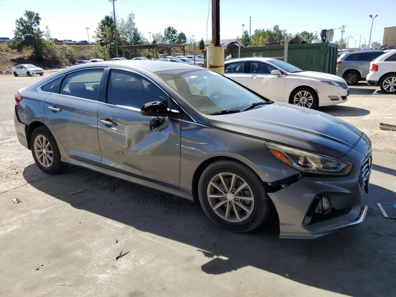 2018 Hyundai Sonata VIN 5NPE24AAXJH669492 Copart auction photo, front end / rear end damage thumbnail 4