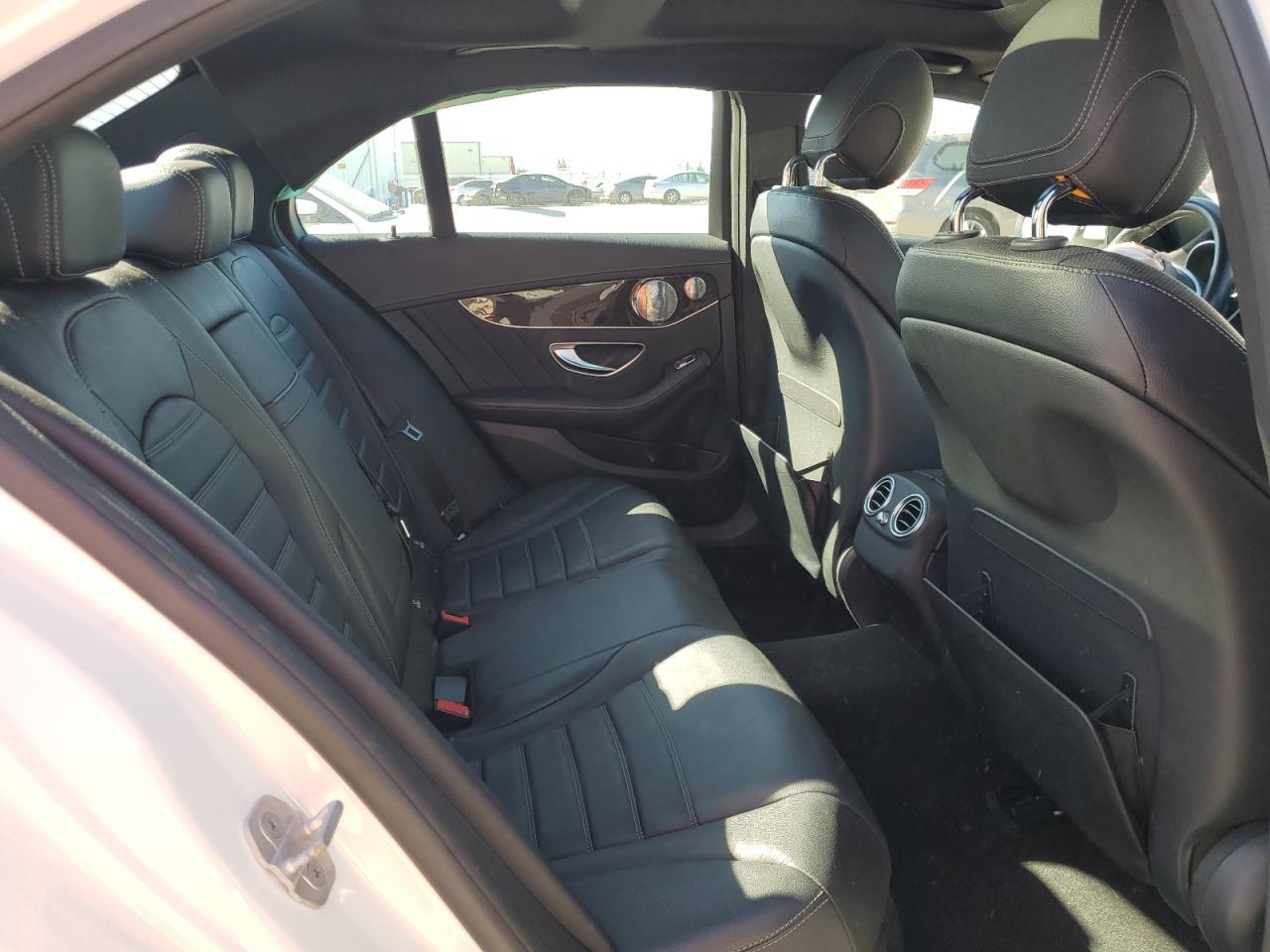 2015 Mercedes-Benz C-klasse VIN 55SWF6GB5FU028081 Copart auction photo, front end damage thumbnail 11