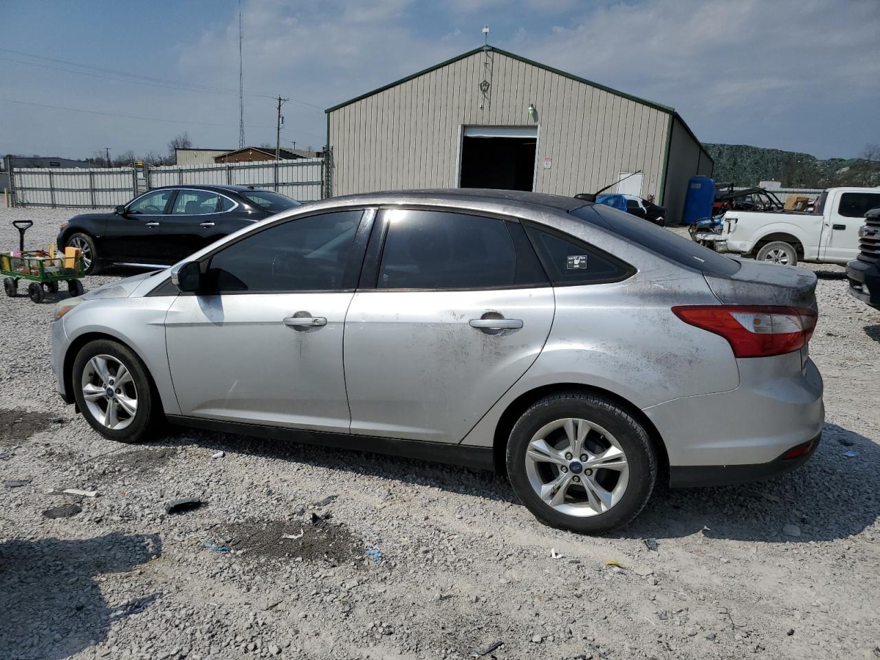 2013 Ford Focus VIN 1FADP3F24DL360812 Copart auction photo, front end damage thumbnail 2
