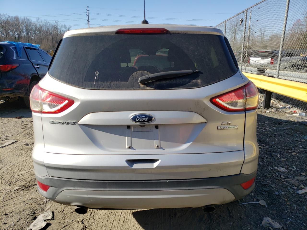 2015 Ford Escape VIN 1FMCU0G90FUC86144 Copart auction photo, minor dent/scratches damage thumbnail 6