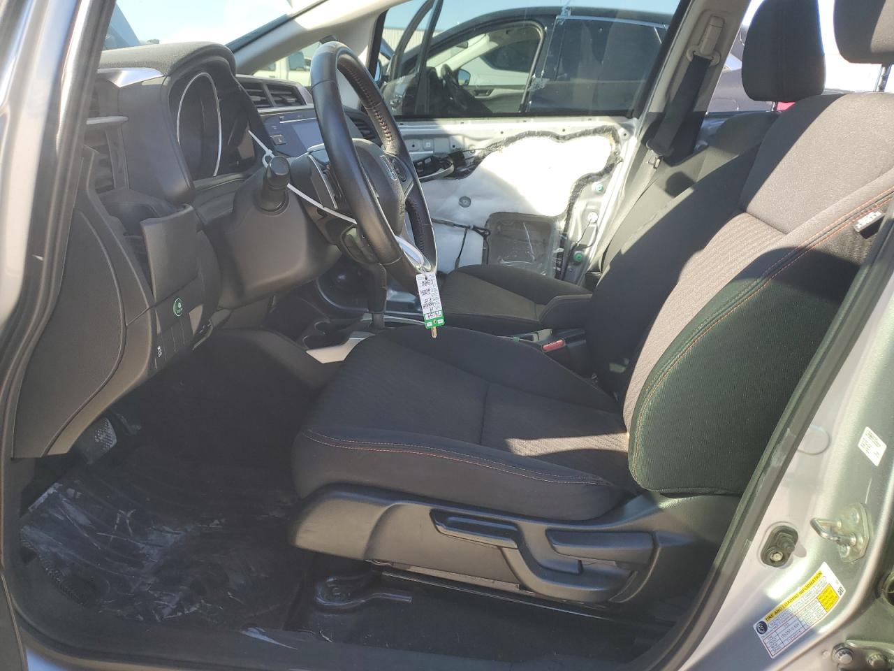 2019 Honda Fit VIN 3HGGK5H65KM737484 Copart auction photo, front end / minor dent/scratches damage thumbnail 7