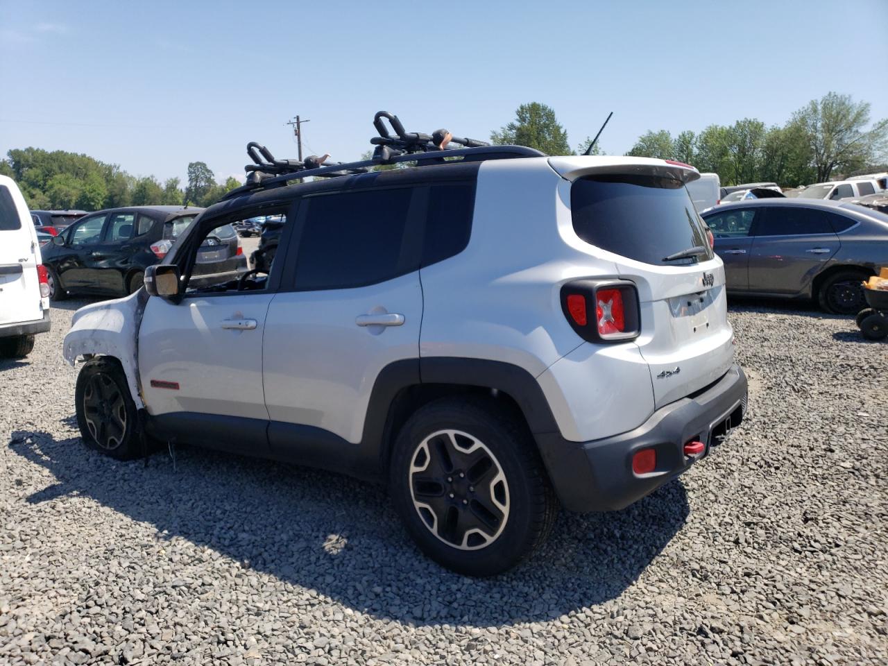 2015 Jeep Renegade VIN ZACCJBCT7FPC46879 Copart auction photo, burn damage thumbnail 2