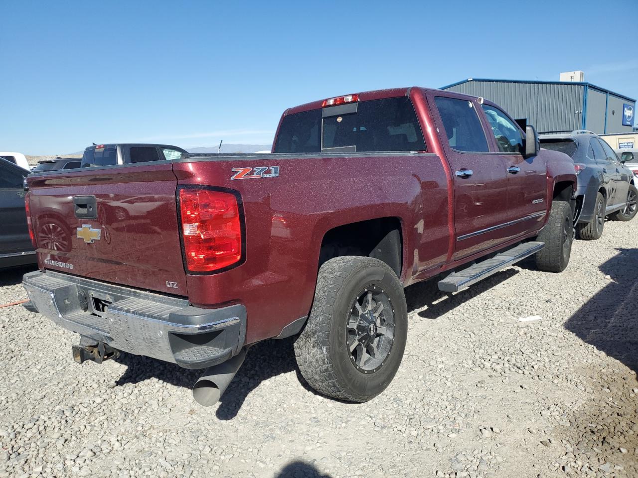 2015 Chevrolet Silverado VIN 1GC1KWE8XFF132690 Copart auction photo, frame damage damage thumbnail 3