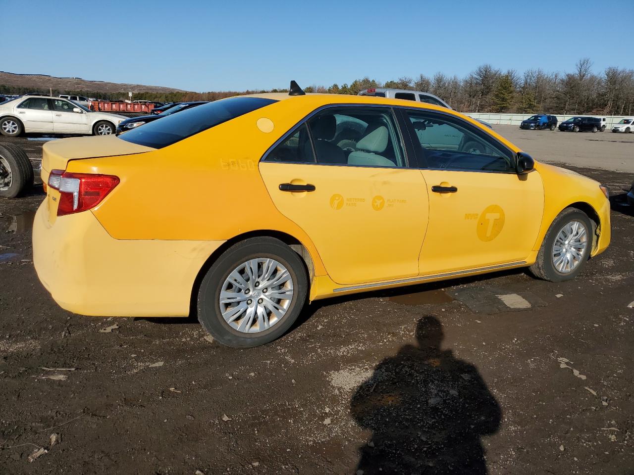2014 Toyota Camry VIN 4T4BF1FKXER400106 Copart auction photo, mechanical / minor dent/scratches damage thumbnail 3