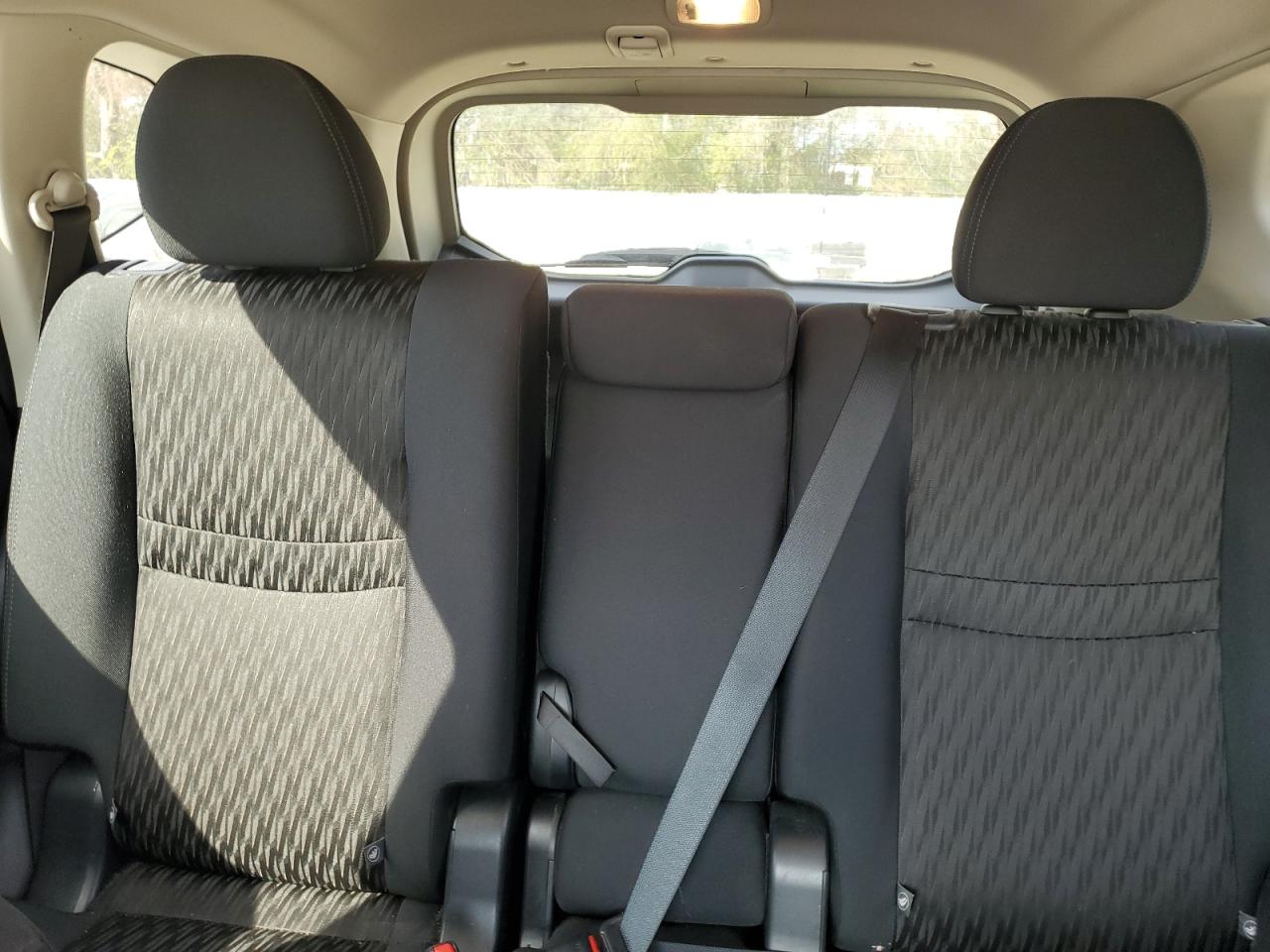 2018 Nissan Rogue VIN 5N1AT2MVXJC768805 Copart auction photo, rear end / minor dent/scratches damage thumbnail 10