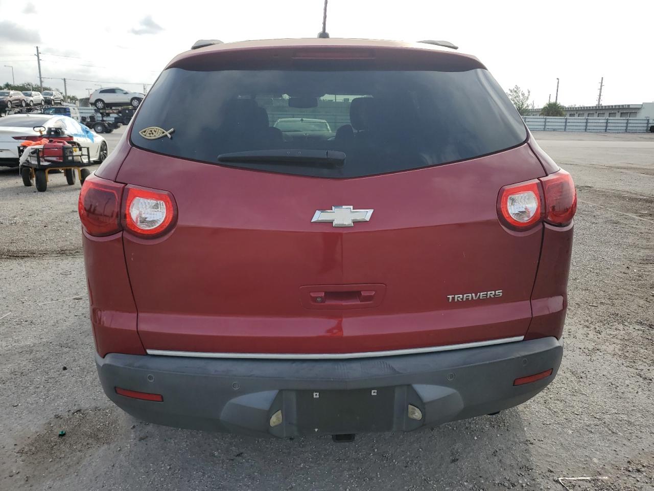 2011 Chevrolet Traverse VIN 1GNKRGED1BJ190348 Copart auction photo, all over damage thumbnail 6
