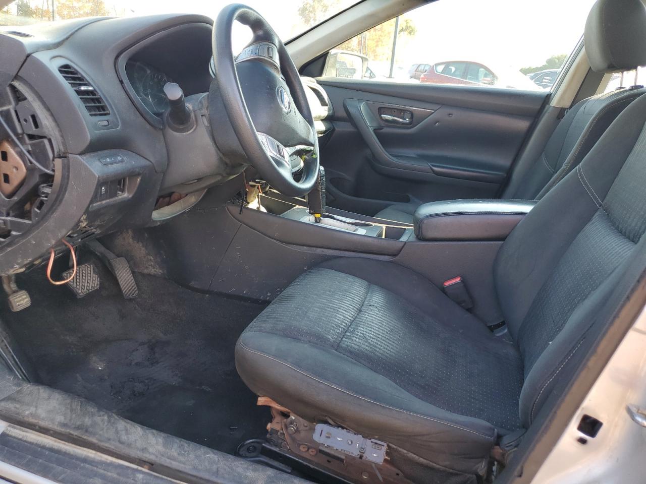2016 Nissan Altima VIN 1N4AL3AP2GN333599 Copart auction photo, front end / all over damage thumbnail 7
