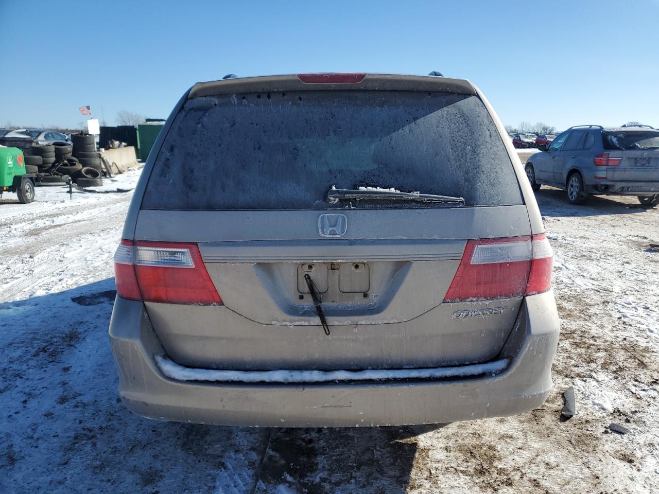 2005 Honda Odyssey VIN 5FNRL38455B400202 Copart auction photo, front end damage thumbnail 6